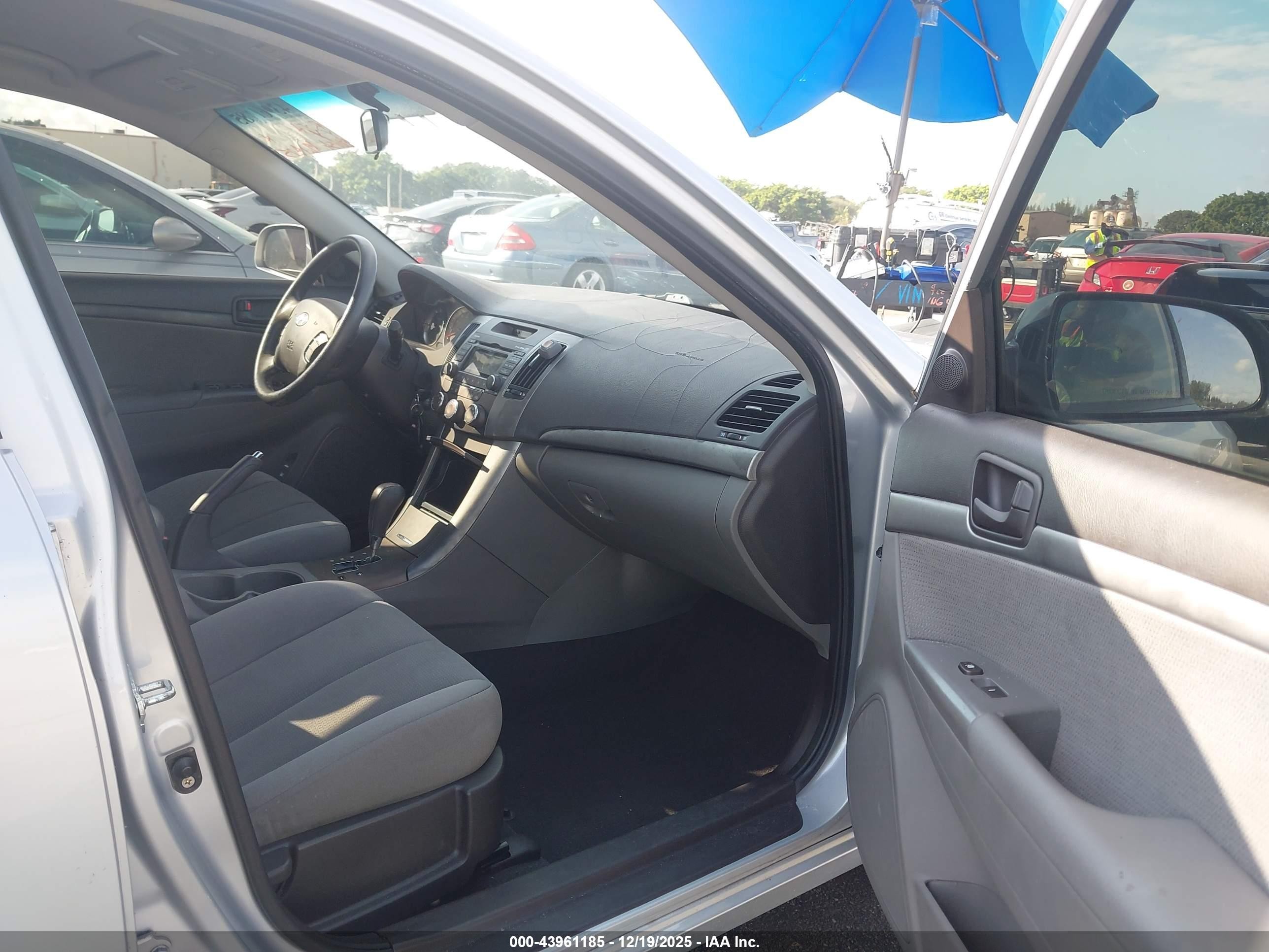 2010 Hyundai Sonata Gls Серебряный vin: 5NPET4AC0AH655602
