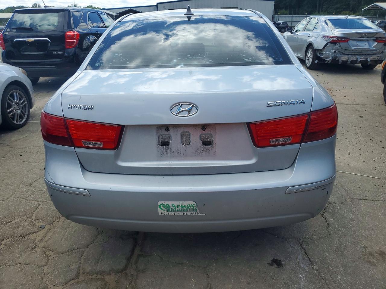 2010 Hyundai Sonata Silver vin: 5NPET4AC1AH616887