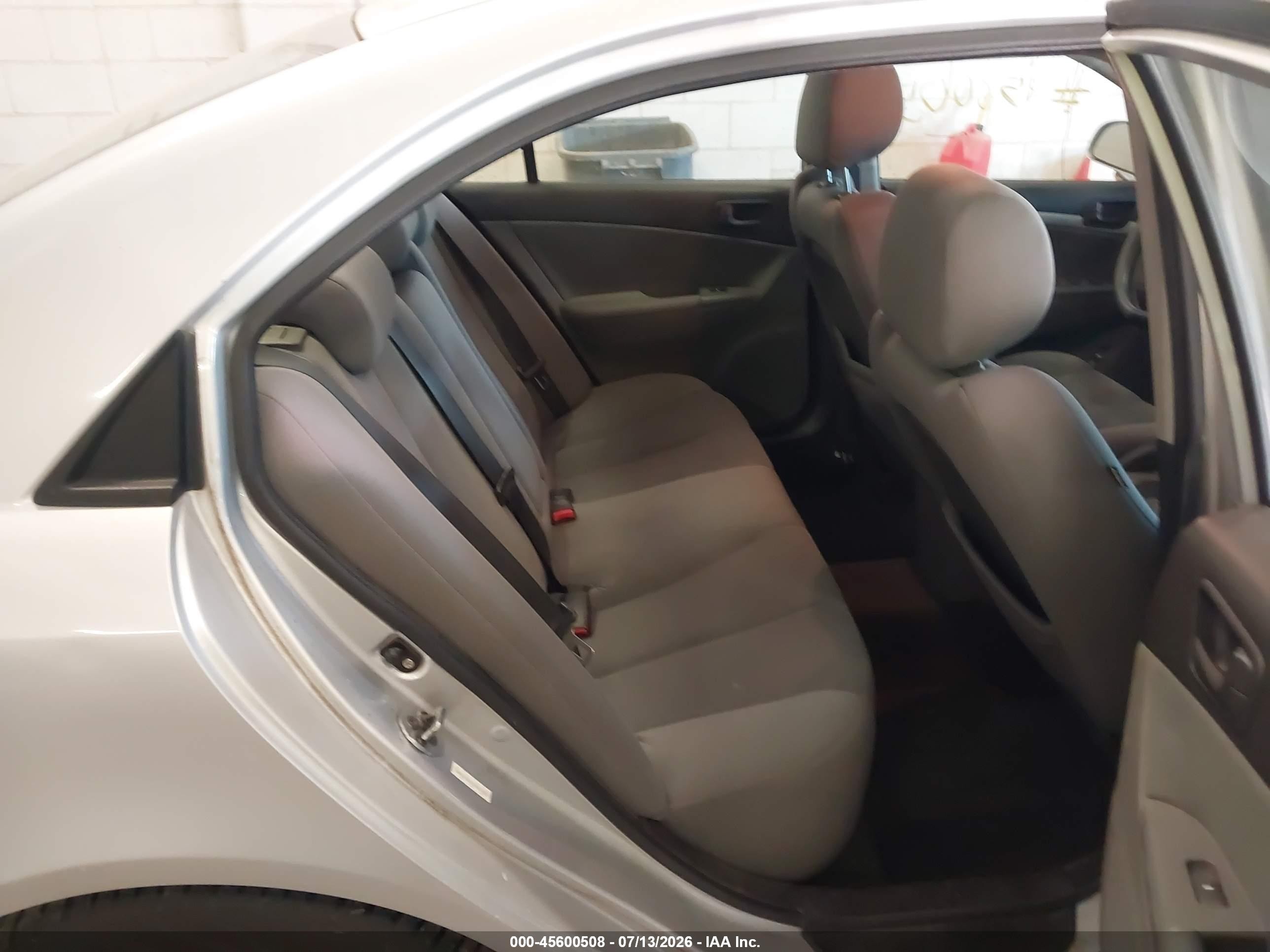 2010 Hyundai Sonata Gls Silver vin: 5NPET4AC2AH641488