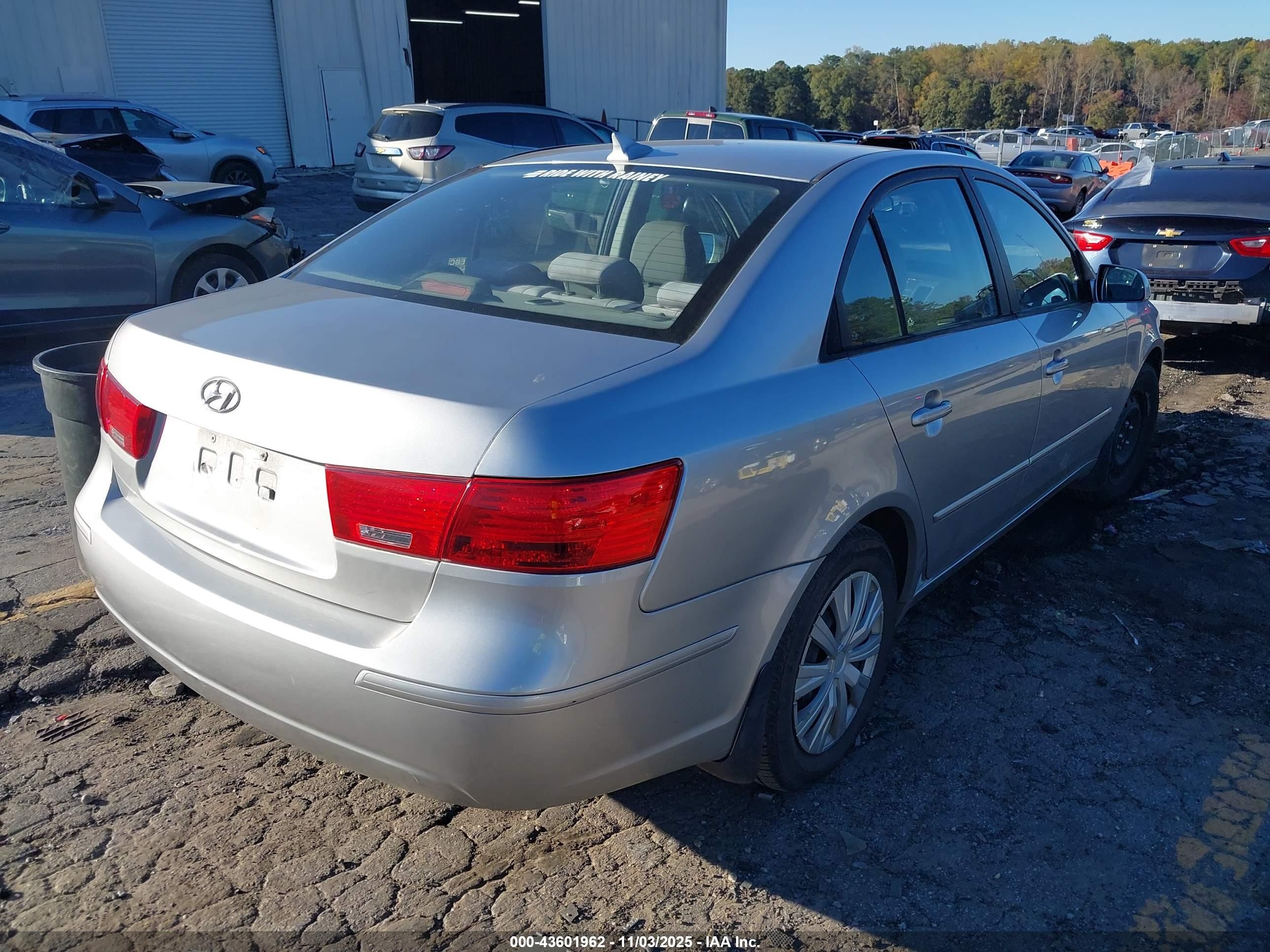 2010 Hyundai Sonata Gls Silver vin: 5NPET4AC4AH613577