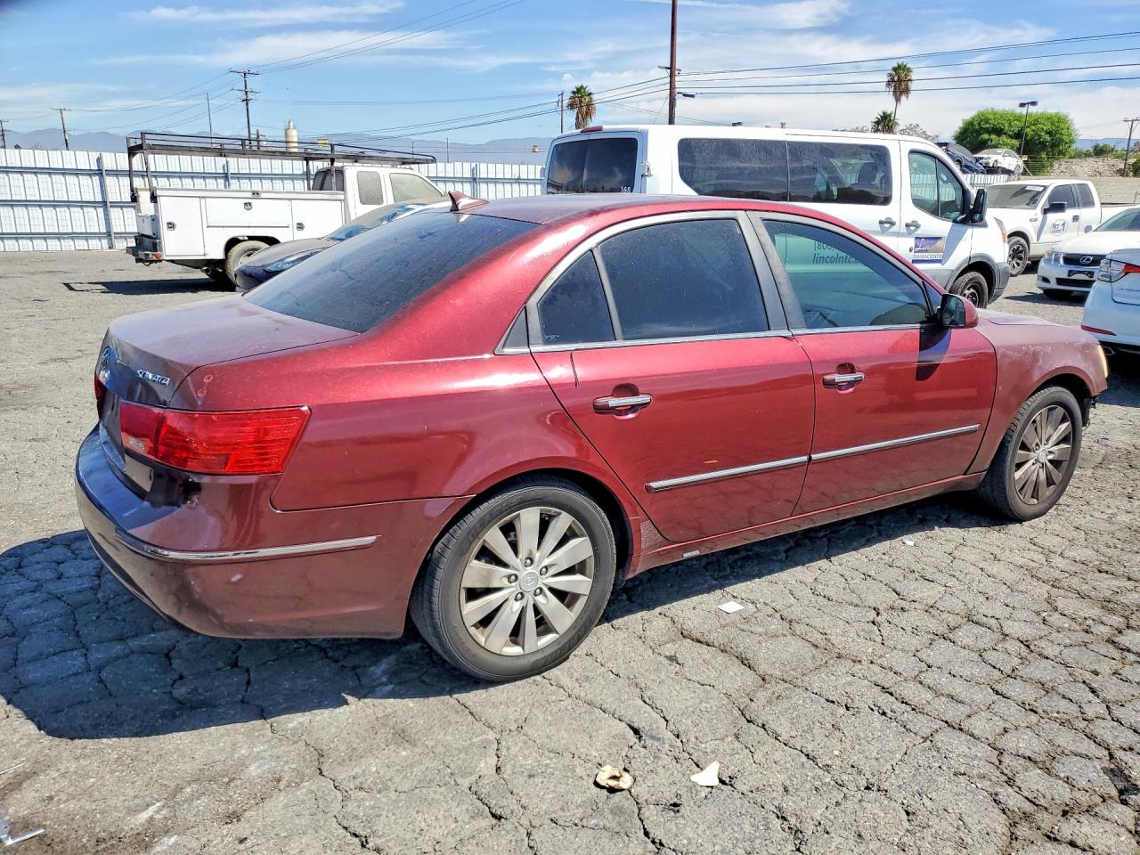 2009 Hyundai Sonata Limited Темно-бордовый vin: 5NPEU46C09H518550