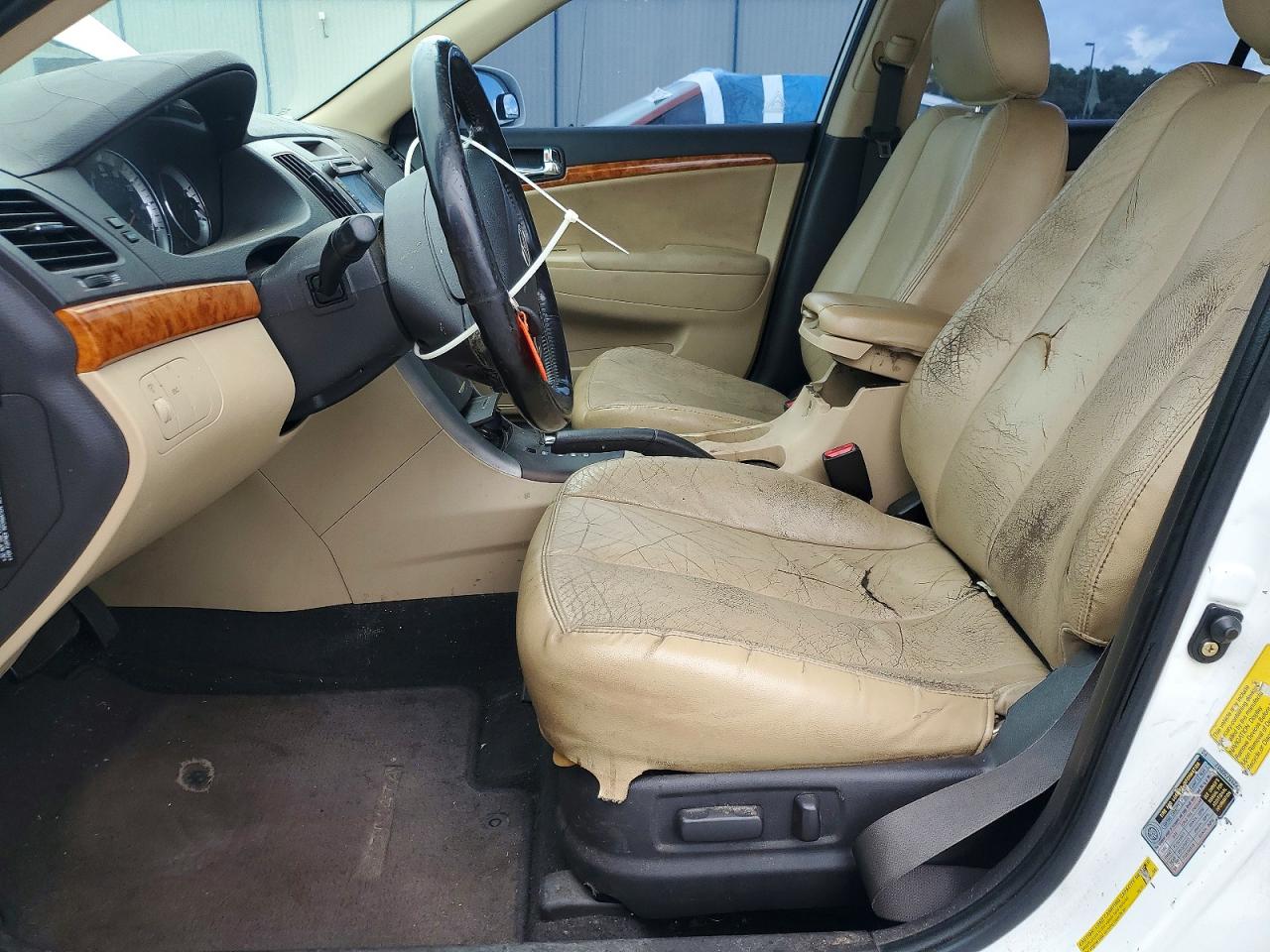 2009 Hyundai Sonata Limited White vin: 5NPEU46C29H430728
