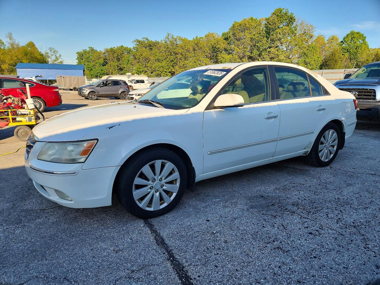 2009 Hyundai Sonata Limited White vin: 5NPEU46C49H454867