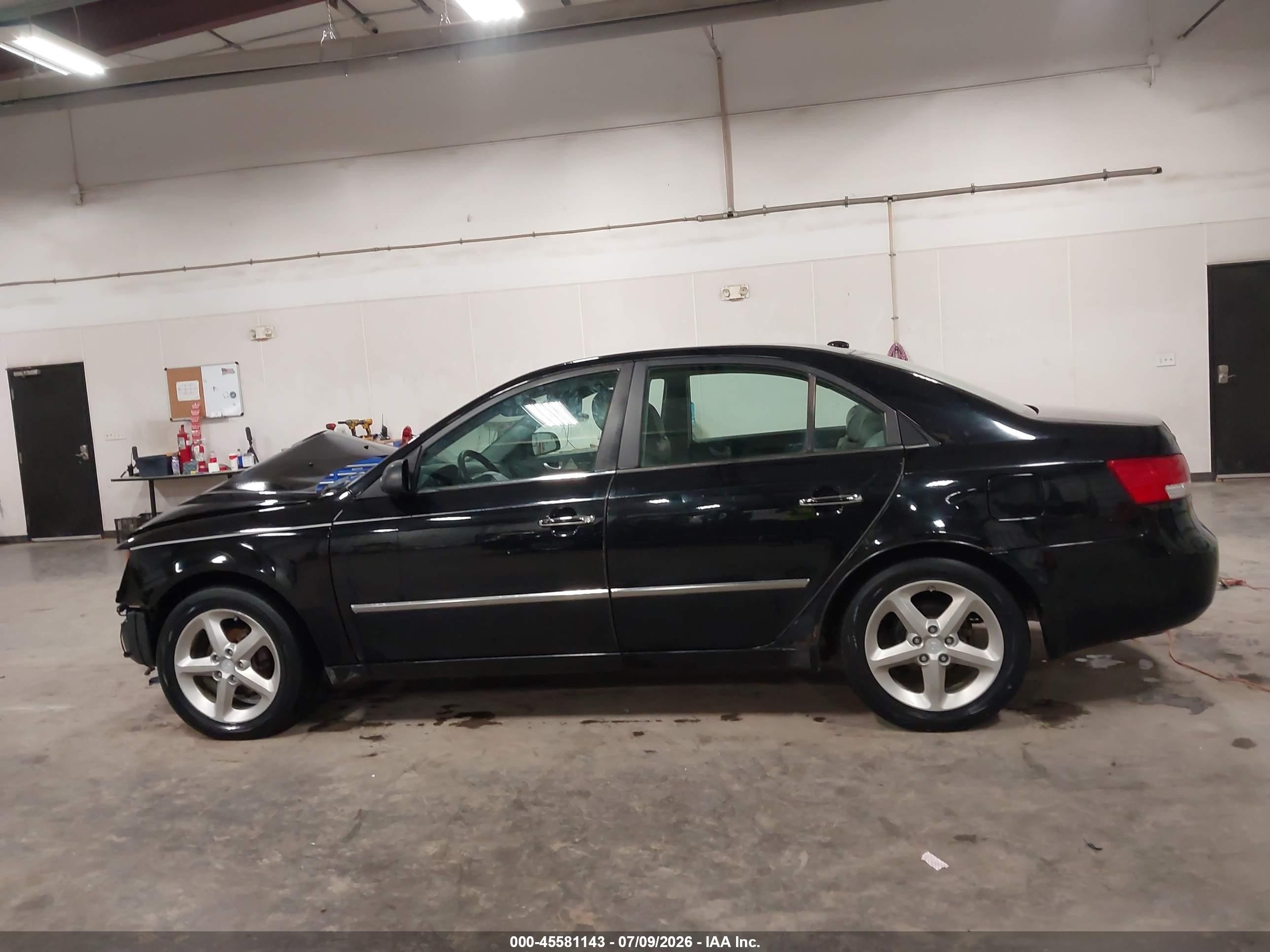 2008 Hyundai Sonata Limited/se Black vin: 5NPEU46C58H364626