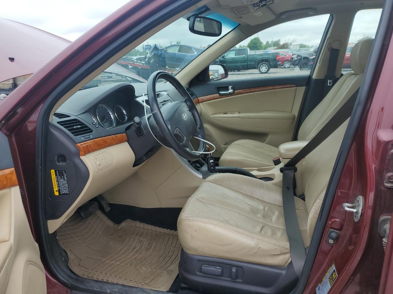 2009 Hyundai Sonata Se Maroon vin: 5NPEU46C59H538048