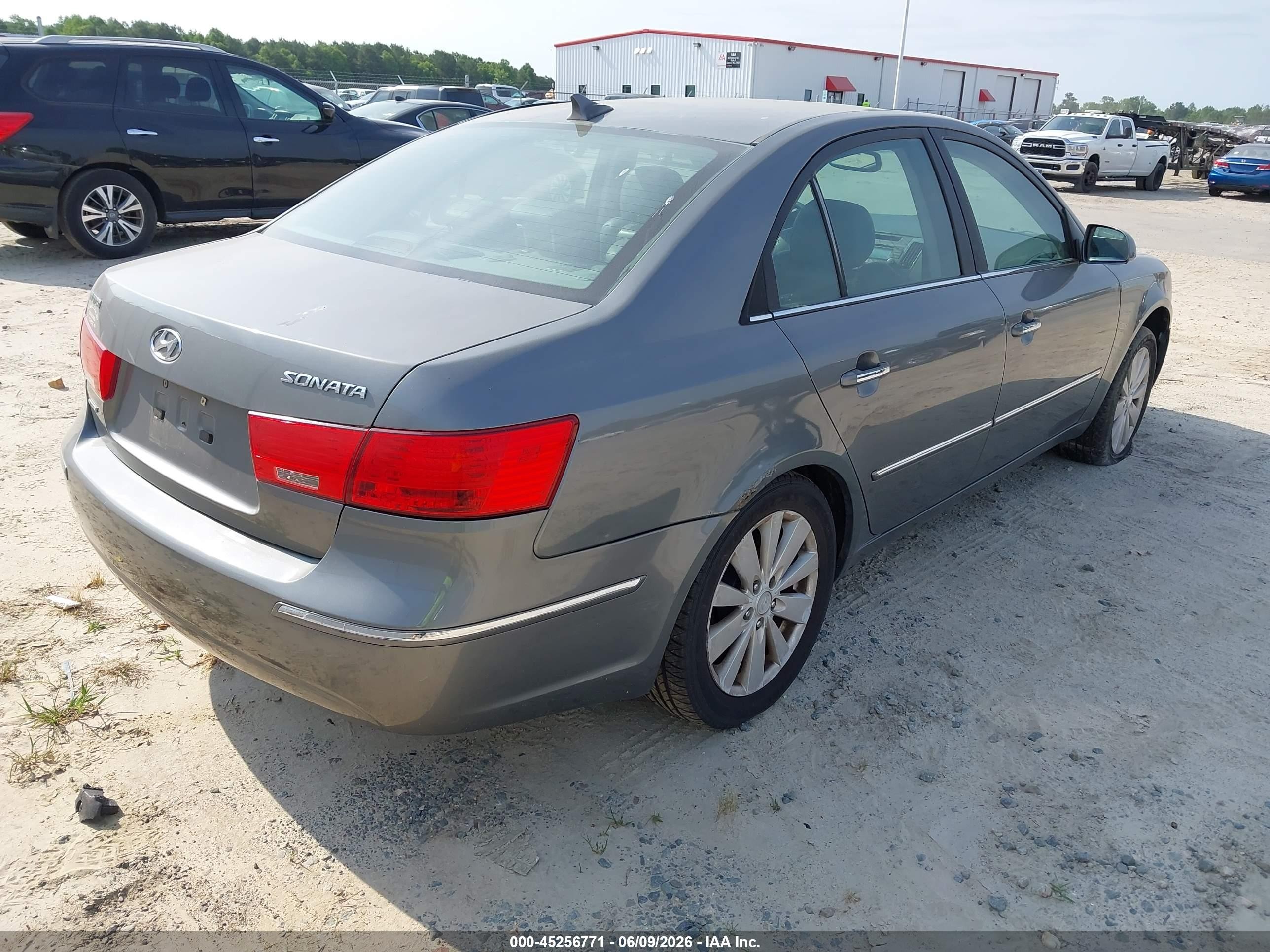 2009 Hyundai Sonata Limited Gray vin: 5NPEU46C59H566982