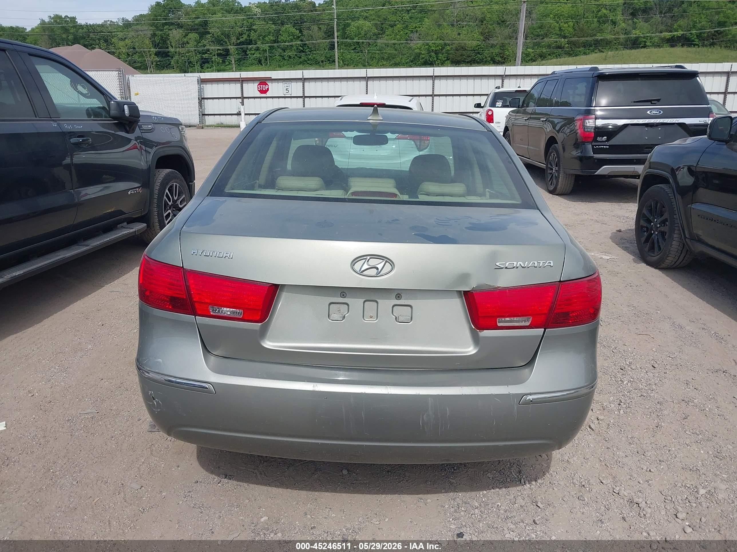 2009 Hyundai Sonata Limited Green vin: 5NPEU46C79H540190