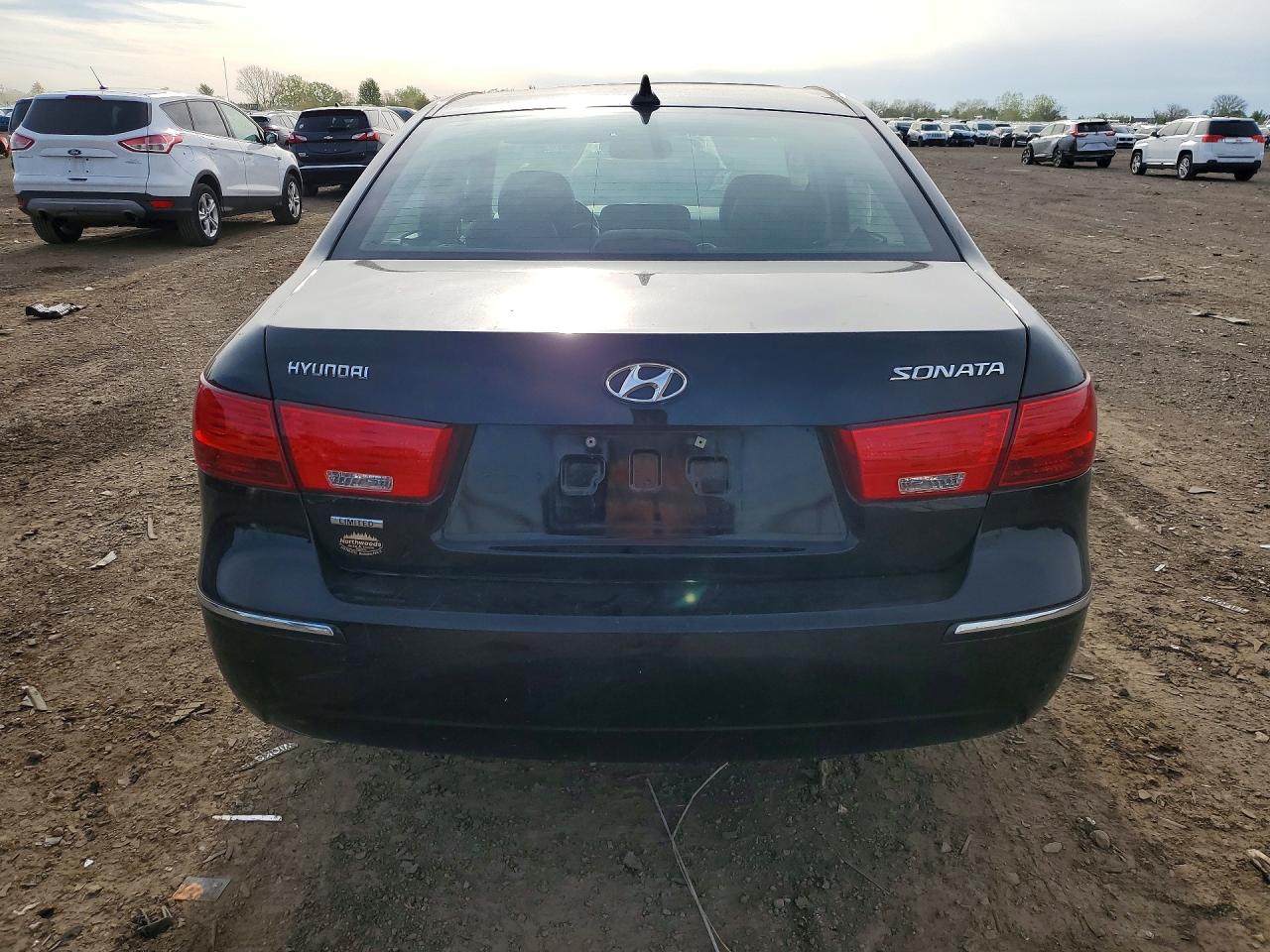 2009 Hyundai Sonata Limited Black vin: 5NPEU46C89H573585