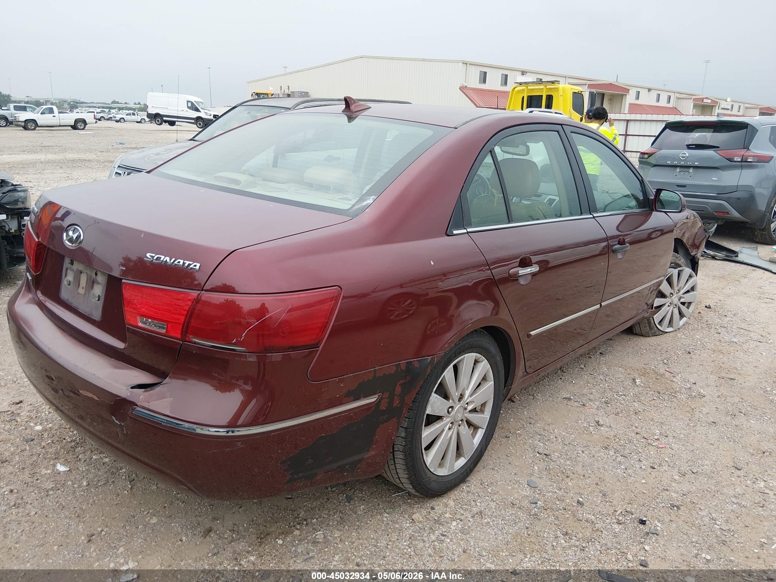 2009 Hyundai Sonata Limited Бордовый vin: 5NPEU46C99H488352