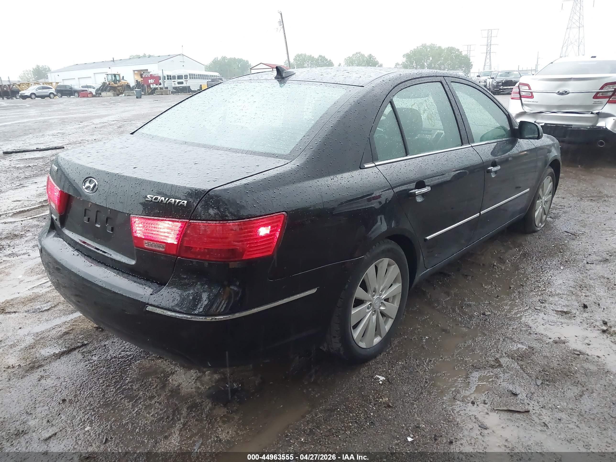 2009 Hyundai Sonata Limited Beige vin: 5NPEU46CX9H512061
