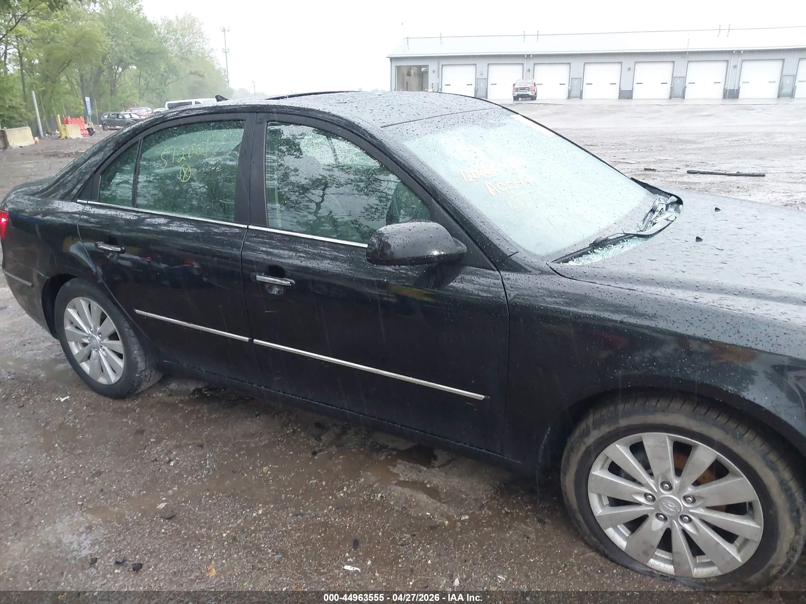 2009 Hyundai Sonata Limited Beige vin: 5NPEU46CX9H512061