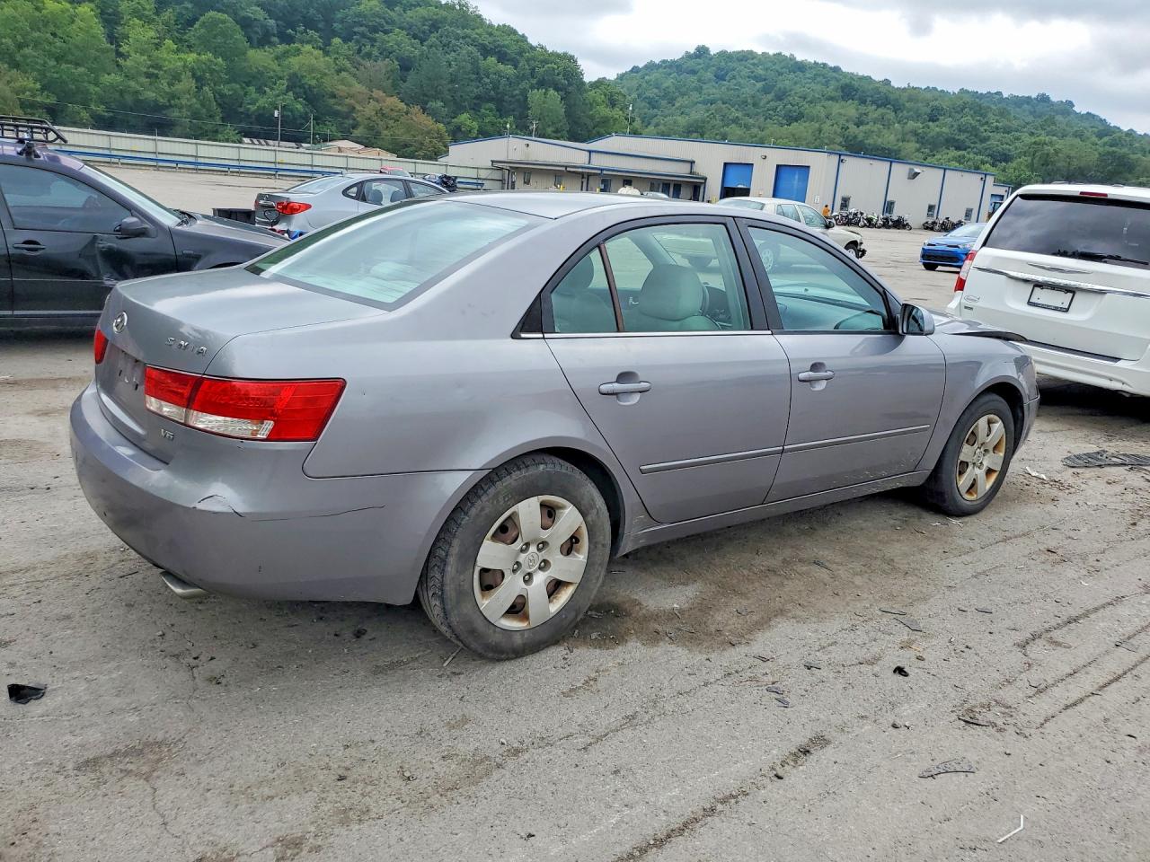 2006 Hyundai Sonata Gls V6 Silver vin: 5NPEU46F06H079002