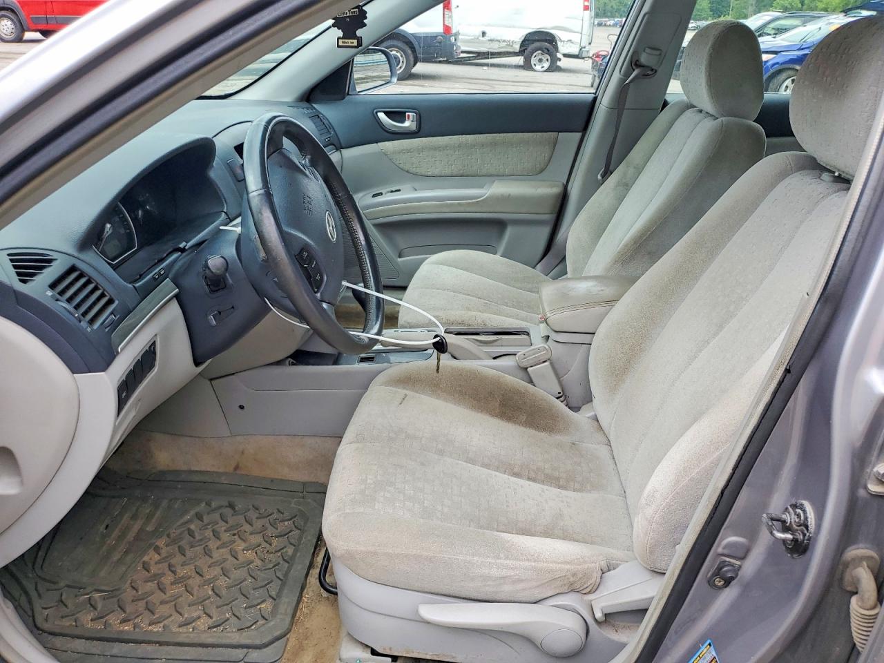 2006 Hyundai Sonata Gls V6 Silver vin: 5NPEU46F06H079002