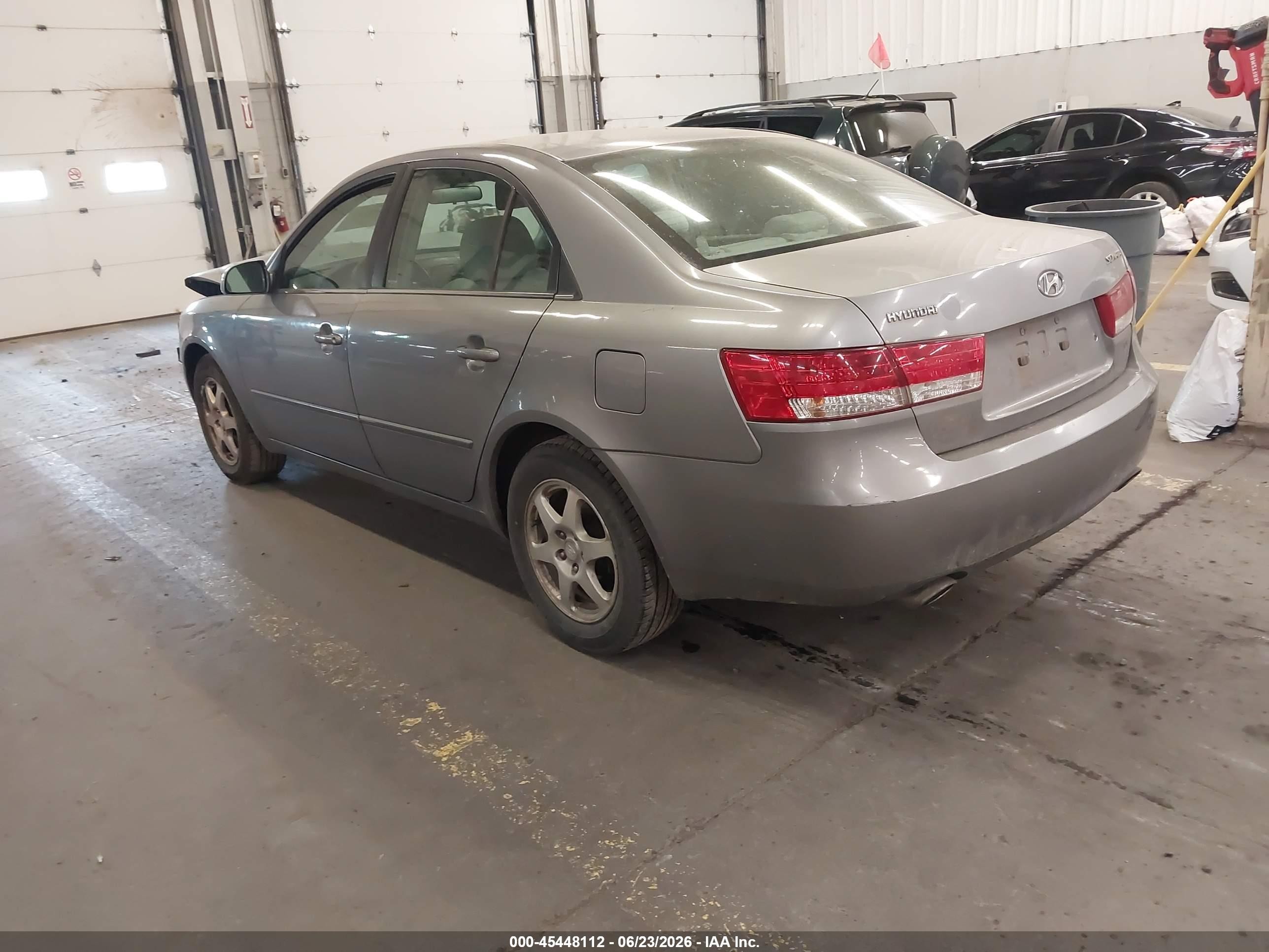 2006 Hyundai Sonata Gls V6/lx V6 Silver vin: 5NPEU46F06H150540