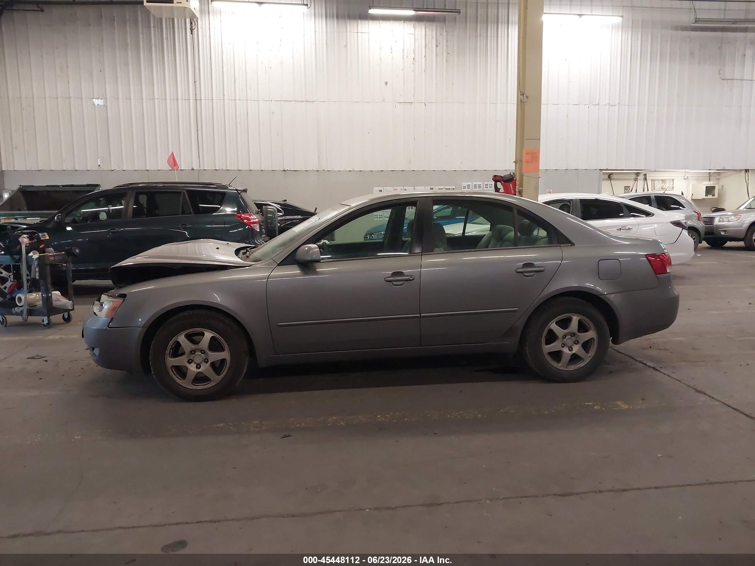 2006 Hyundai Sonata Gls V6/lx V6 Silver vin: 5NPEU46F06H150540