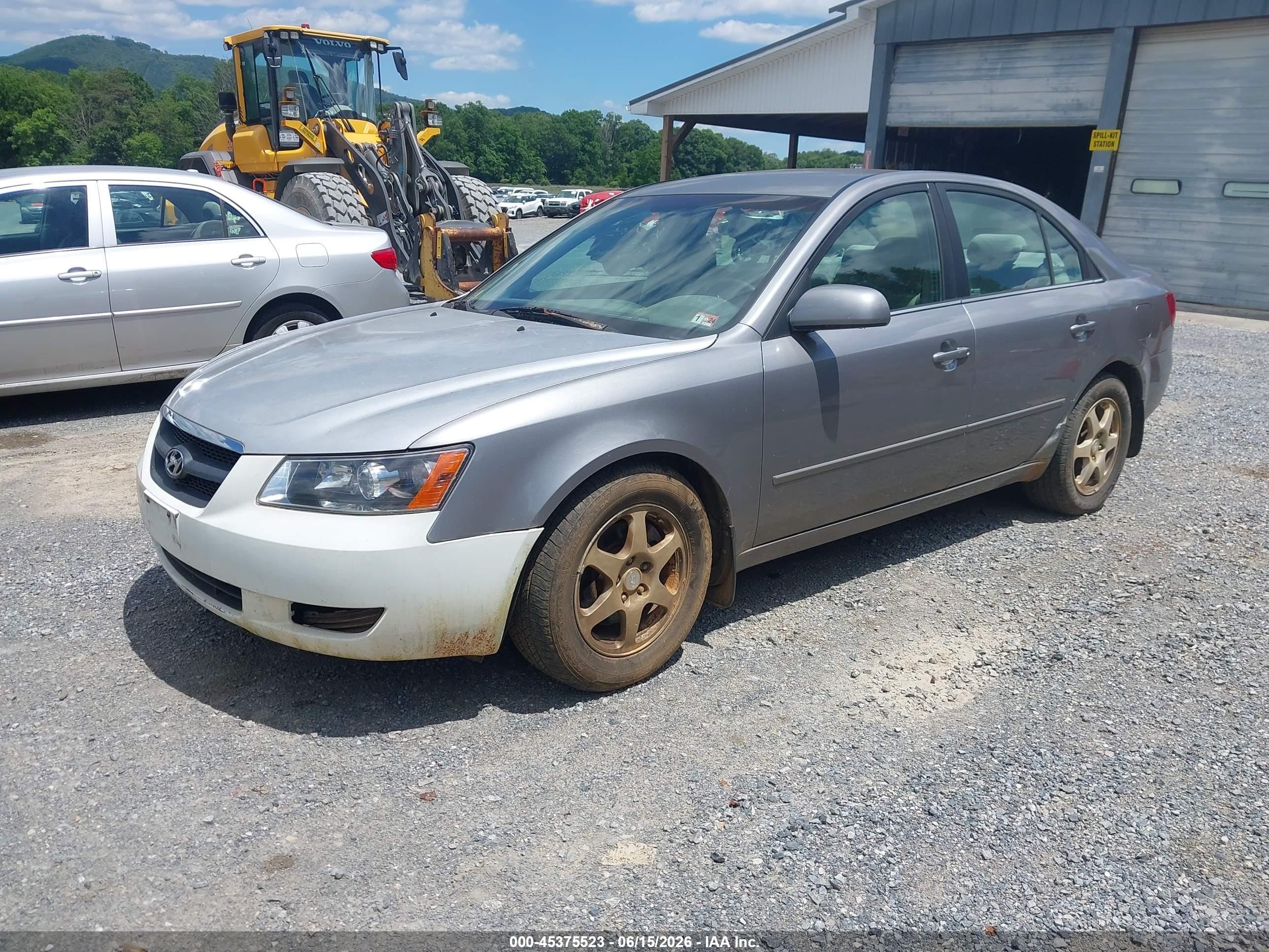 2006 Hyundai Sonata Gls V6/lx V6 Silver vin: 5NPEU46F06H152580