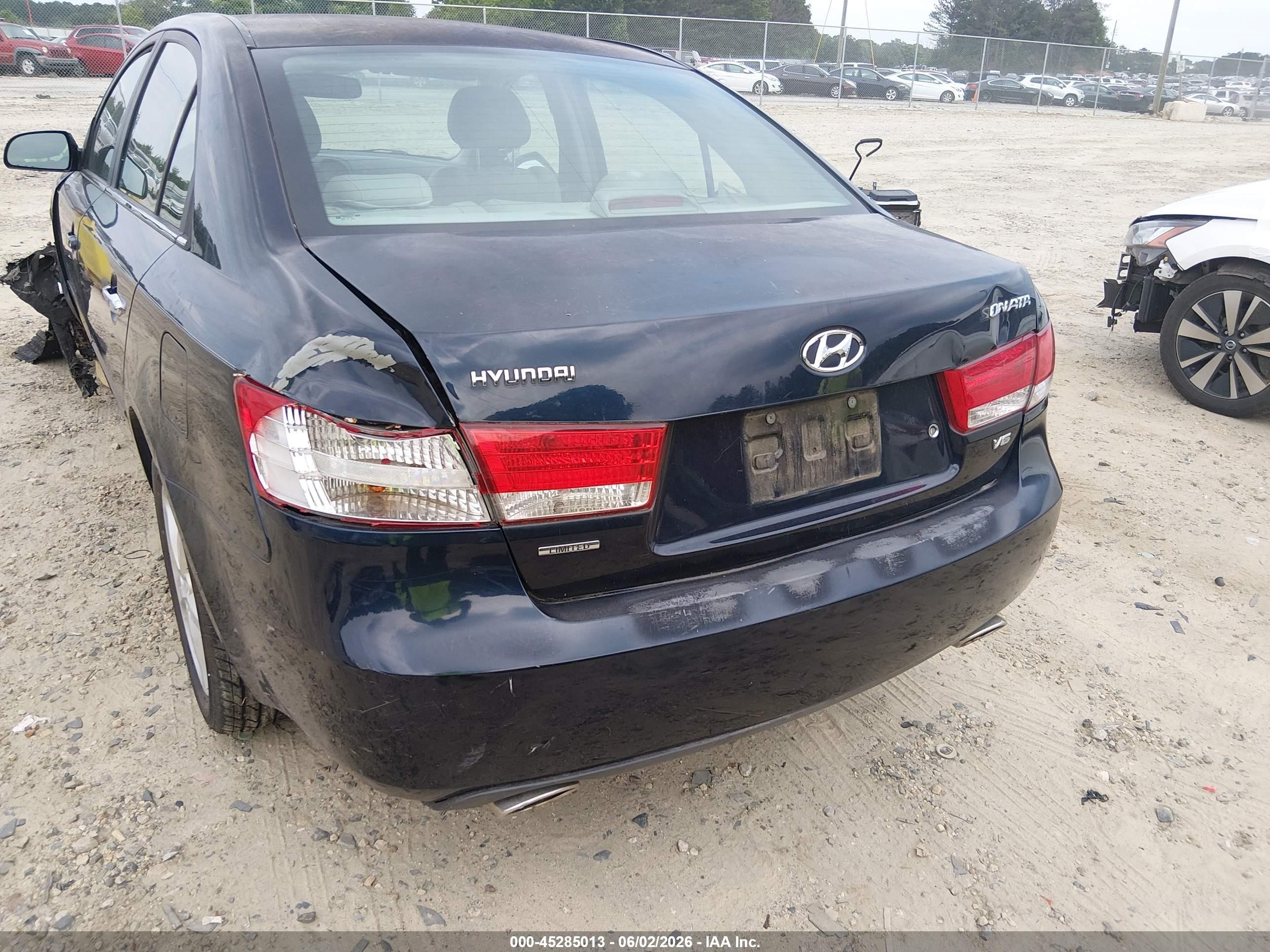 2007 Hyundai Sonata Limited/se V6 Blue vin: 5NPEU46F07H163032