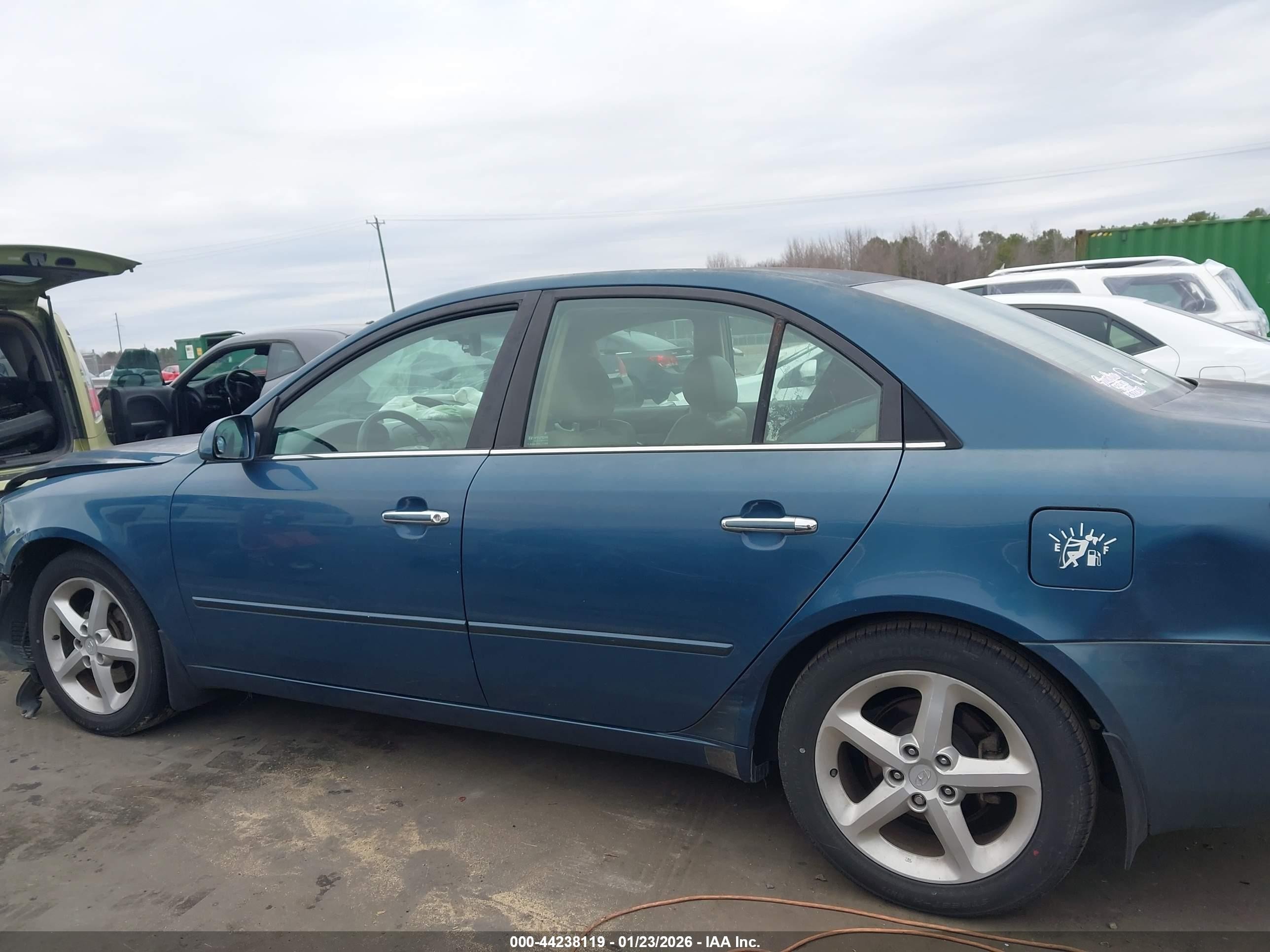 2007 Hyundai Sonata Limited/se V6 Teal vin: 5NPEU46F07H216019