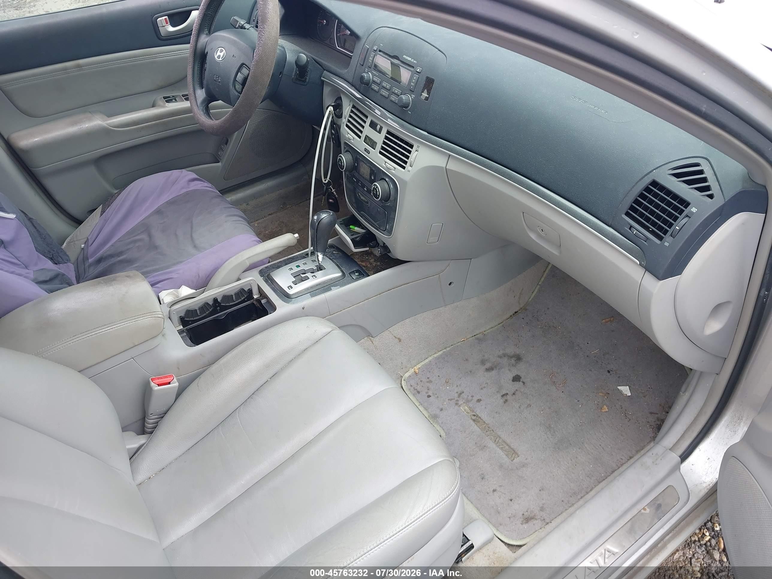 2006 Hyundai Sonata Gls V6/lx V6 Silver vin: 5NPEU46F16H047580