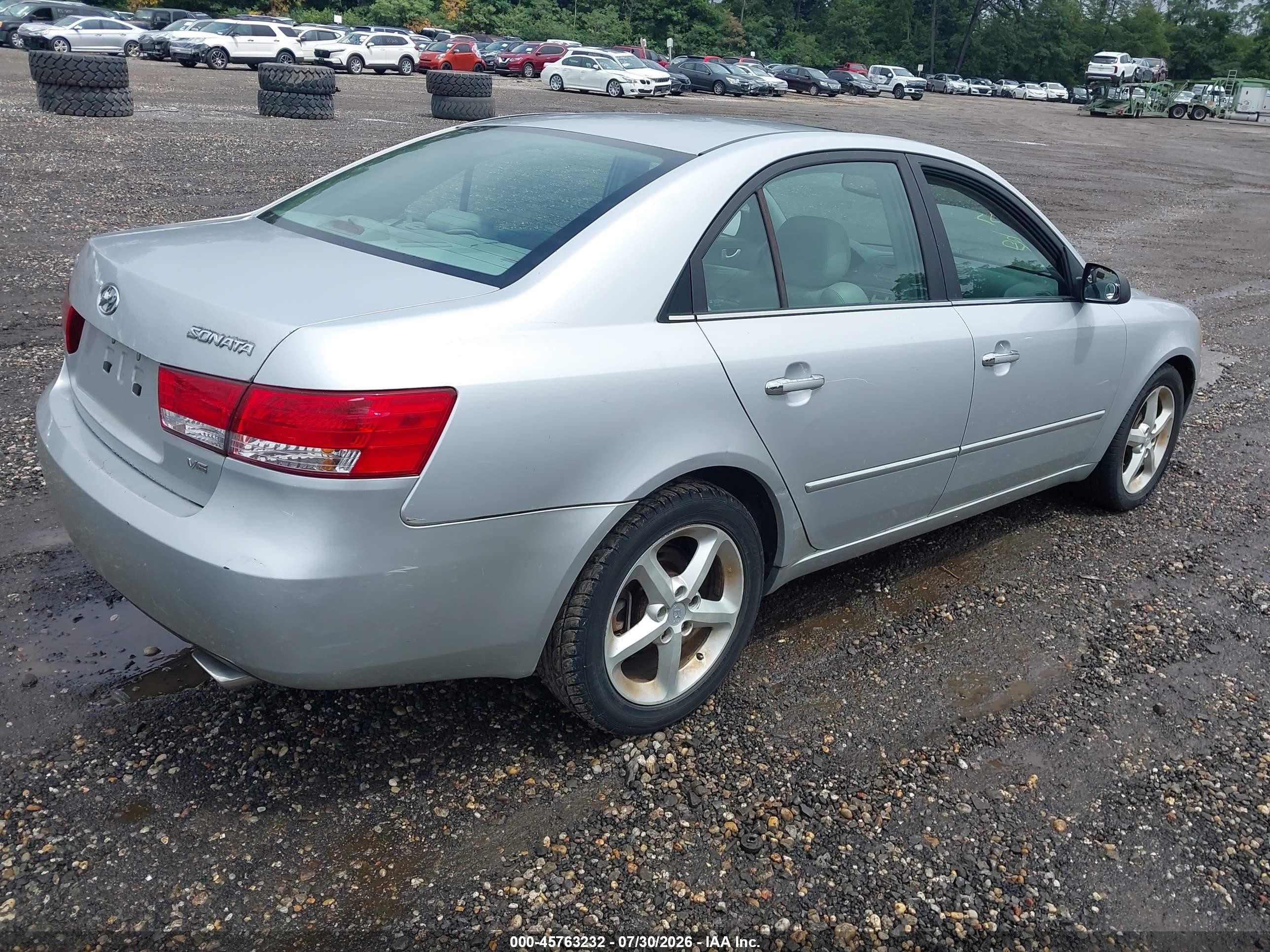 2006 Hyundai Sonata Gls V6/lx V6 Silver vin: 5NPEU46F16H047580