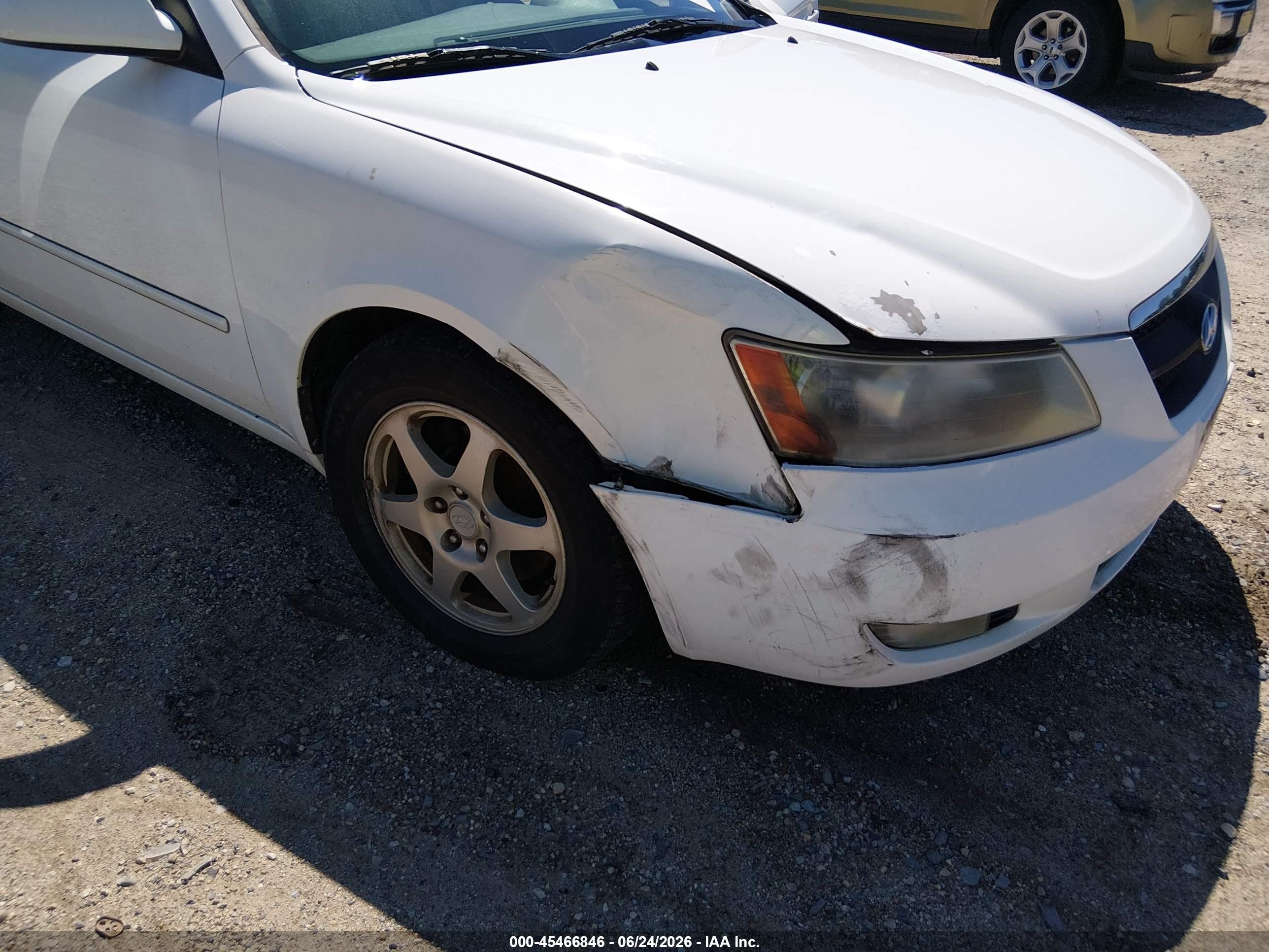2006 Hyundai Sonata Gls V6/lx V6 White vin: 5NPEU46F16H080353