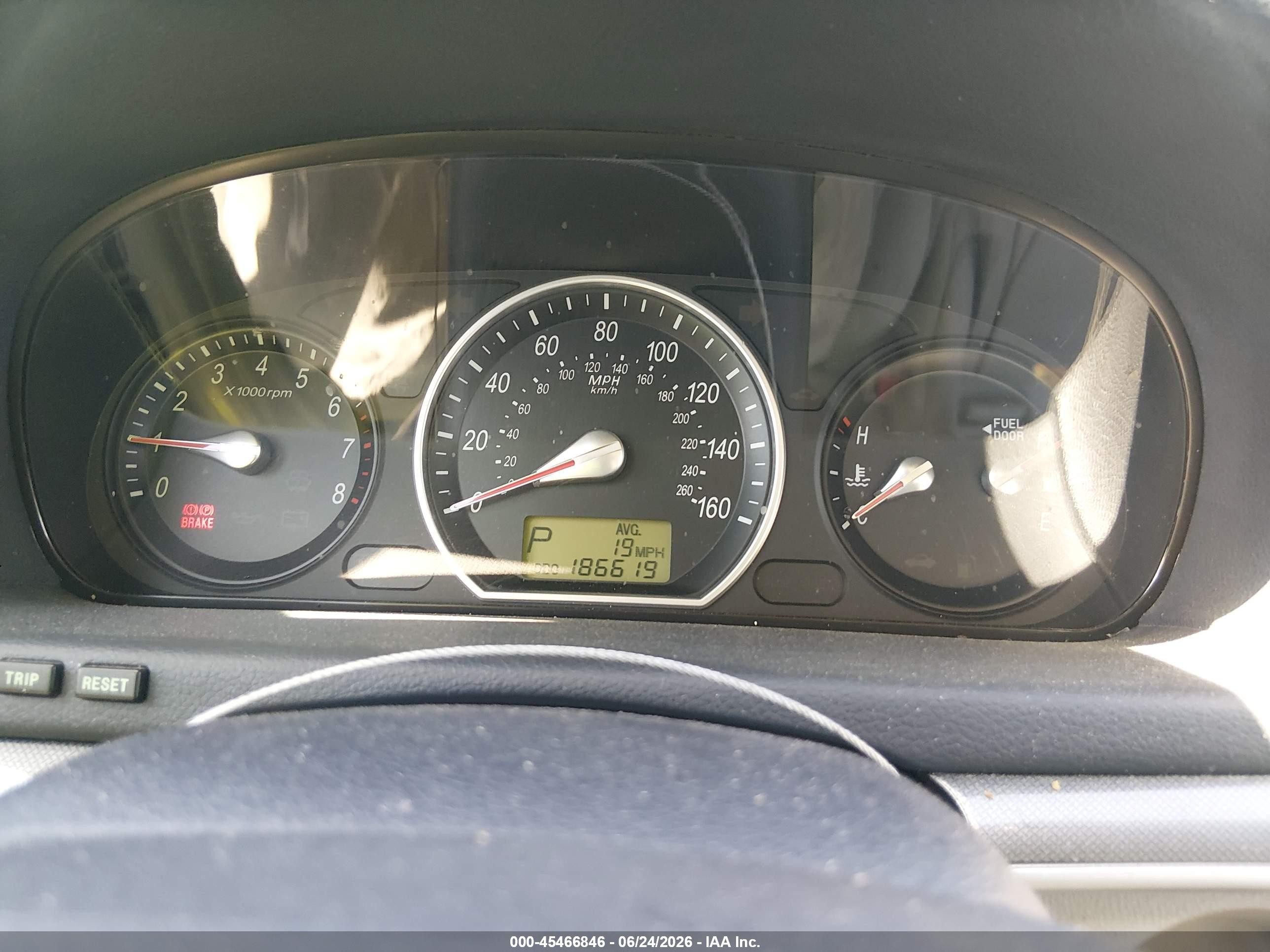2006 Hyundai Sonata Gls V6/lx V6 White vin: 5NPEU46F16H080353
