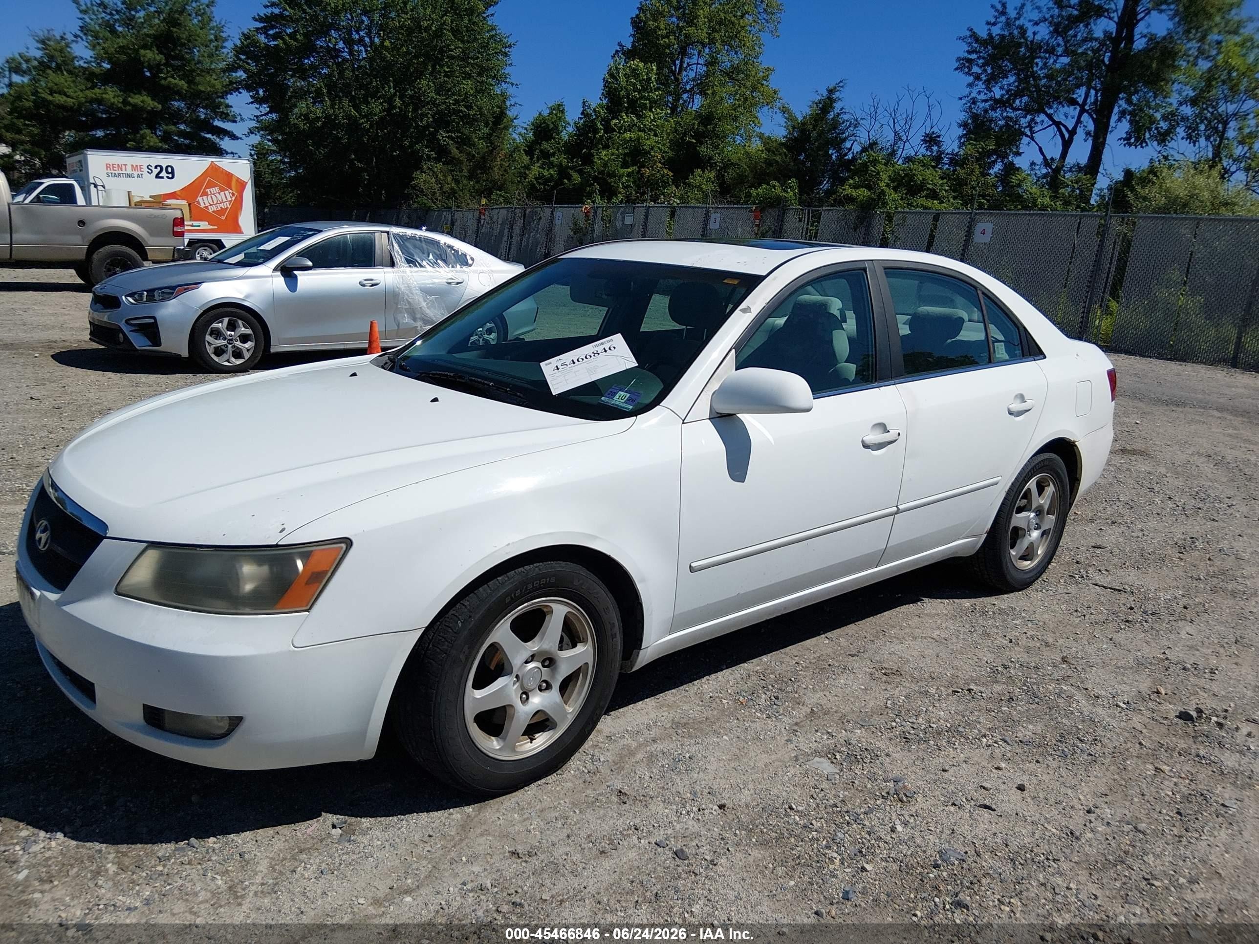 2006 Hyundai Sonata Gls V6/lx V6 White vin: 5NPEU46F16H080353