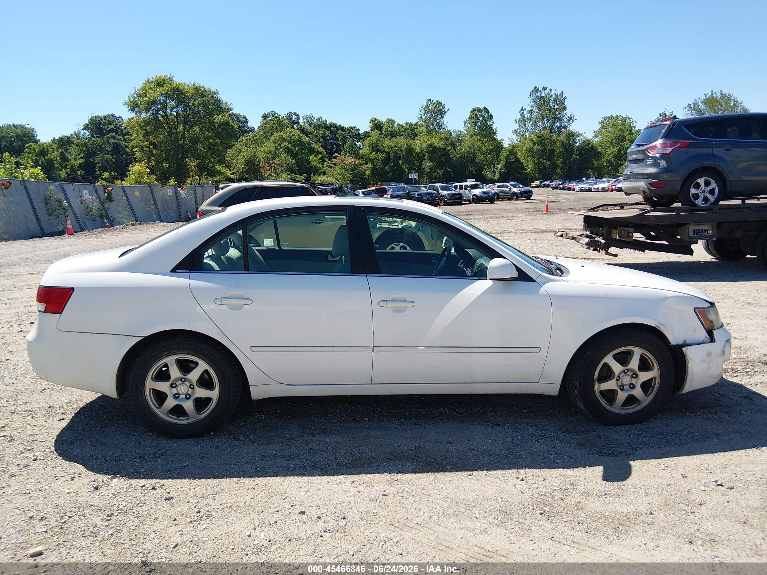 2006 Hyundai Sonata Gls V6/lx V6 White vin: 5NPEU46F16H080353