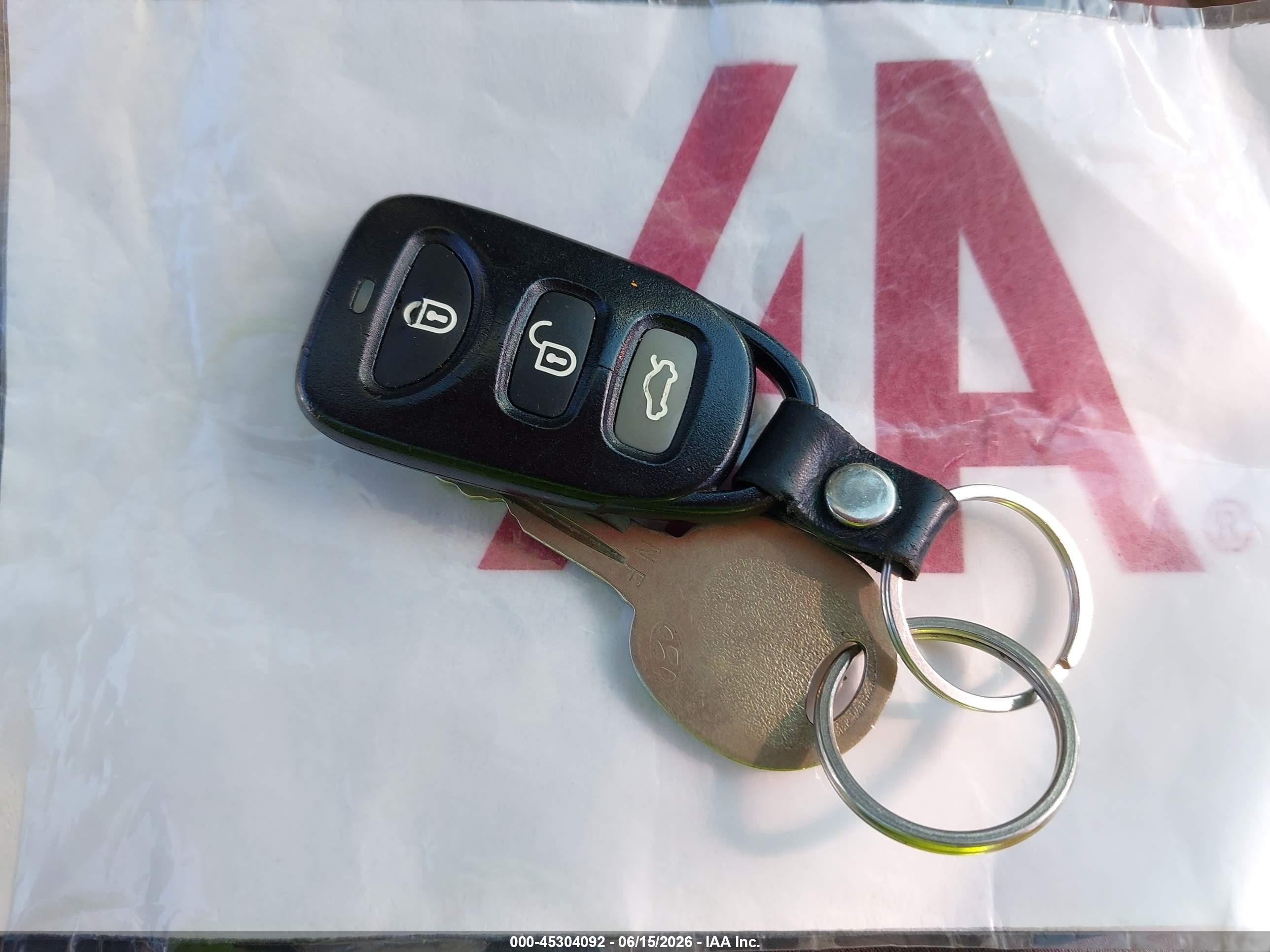 2006 Hyundai Sonata Gls V6/lx V6 Burgundy vin: 5NPEU46F16H093720