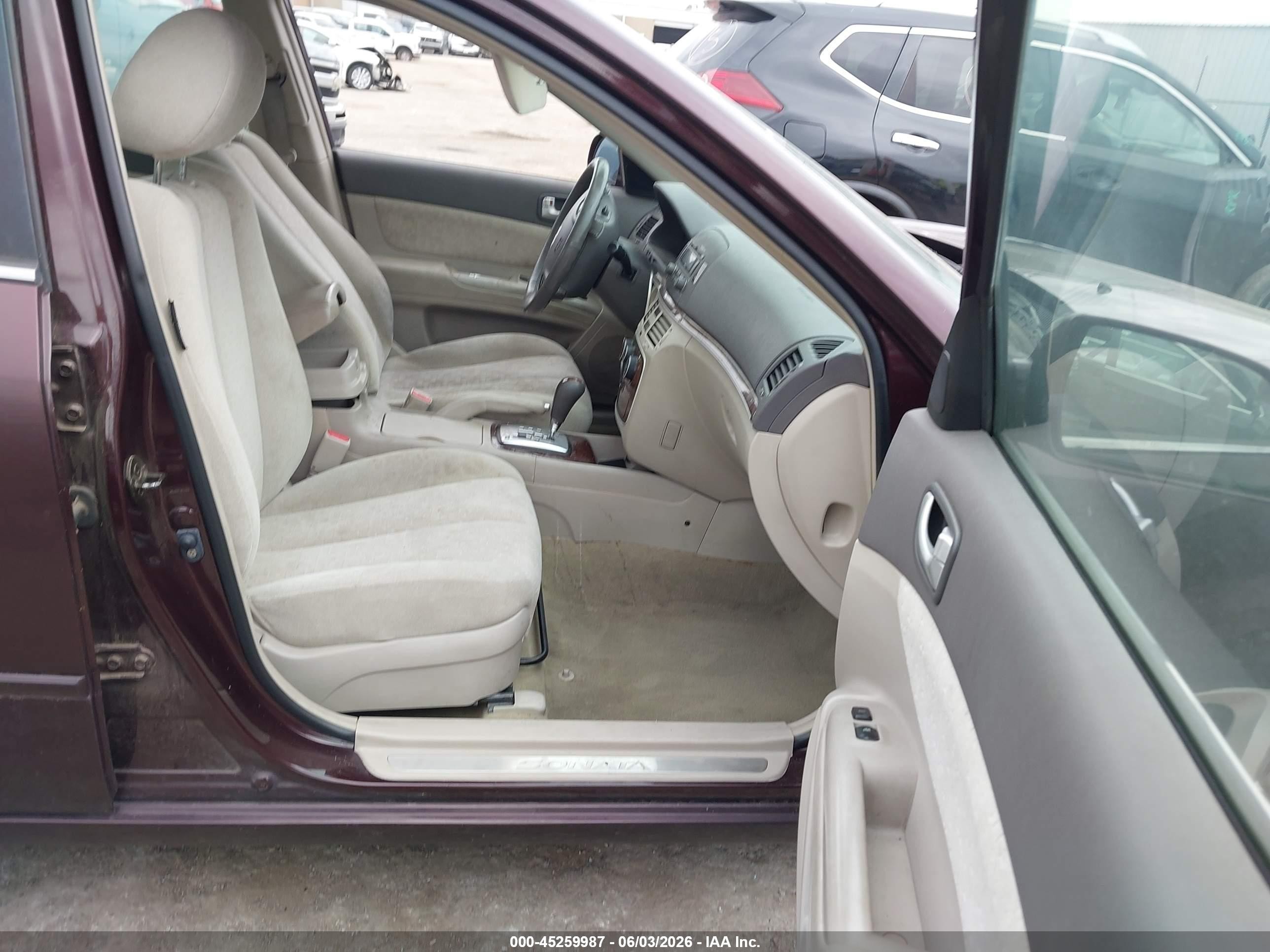 2006 Hyundai Sonata Gls V6/lx V6 Purple vin: 5NPEU46F16H117188