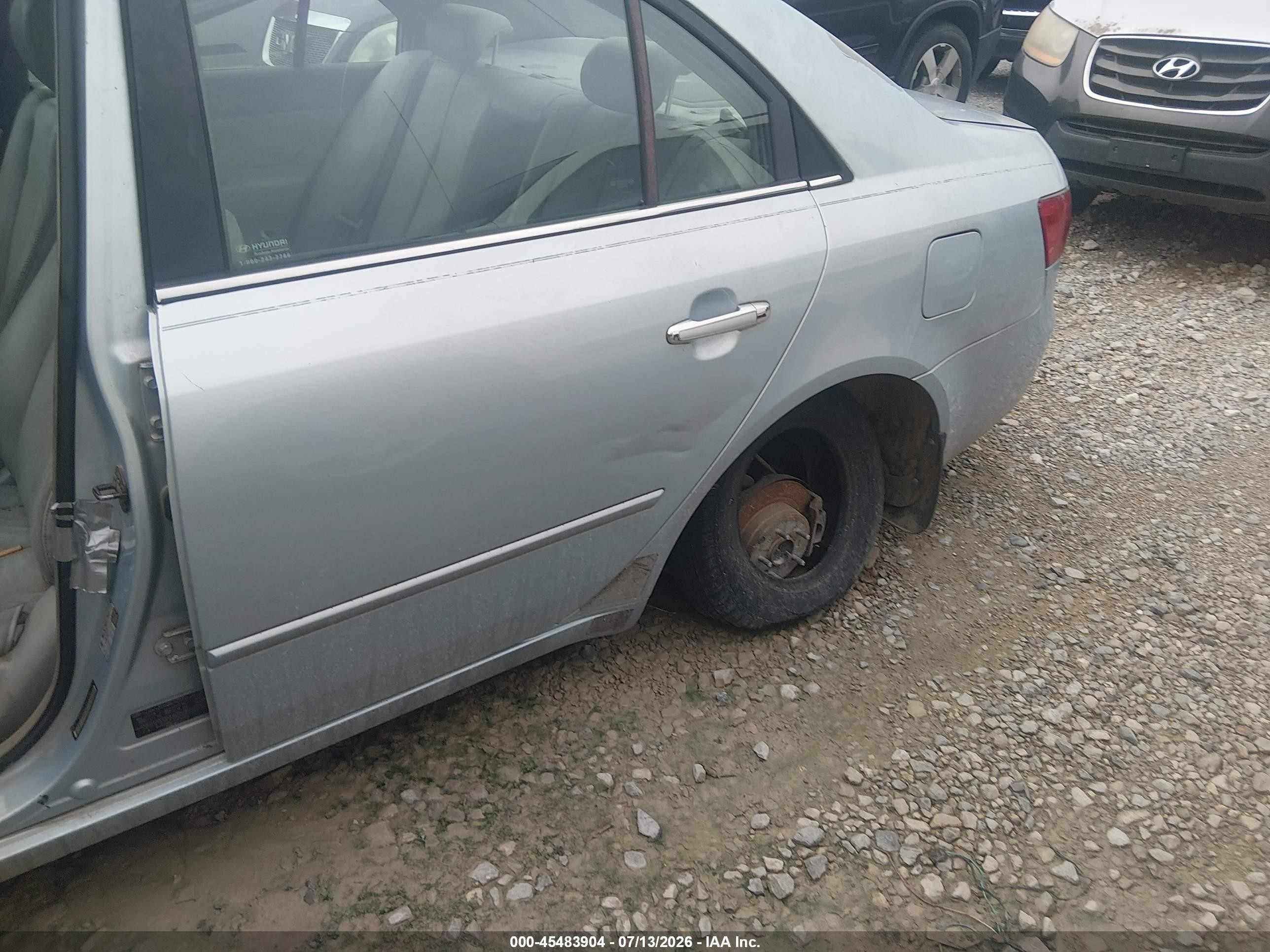 2006 Hyundai Sonata   Blue vin: 5NPEU46F16H147050