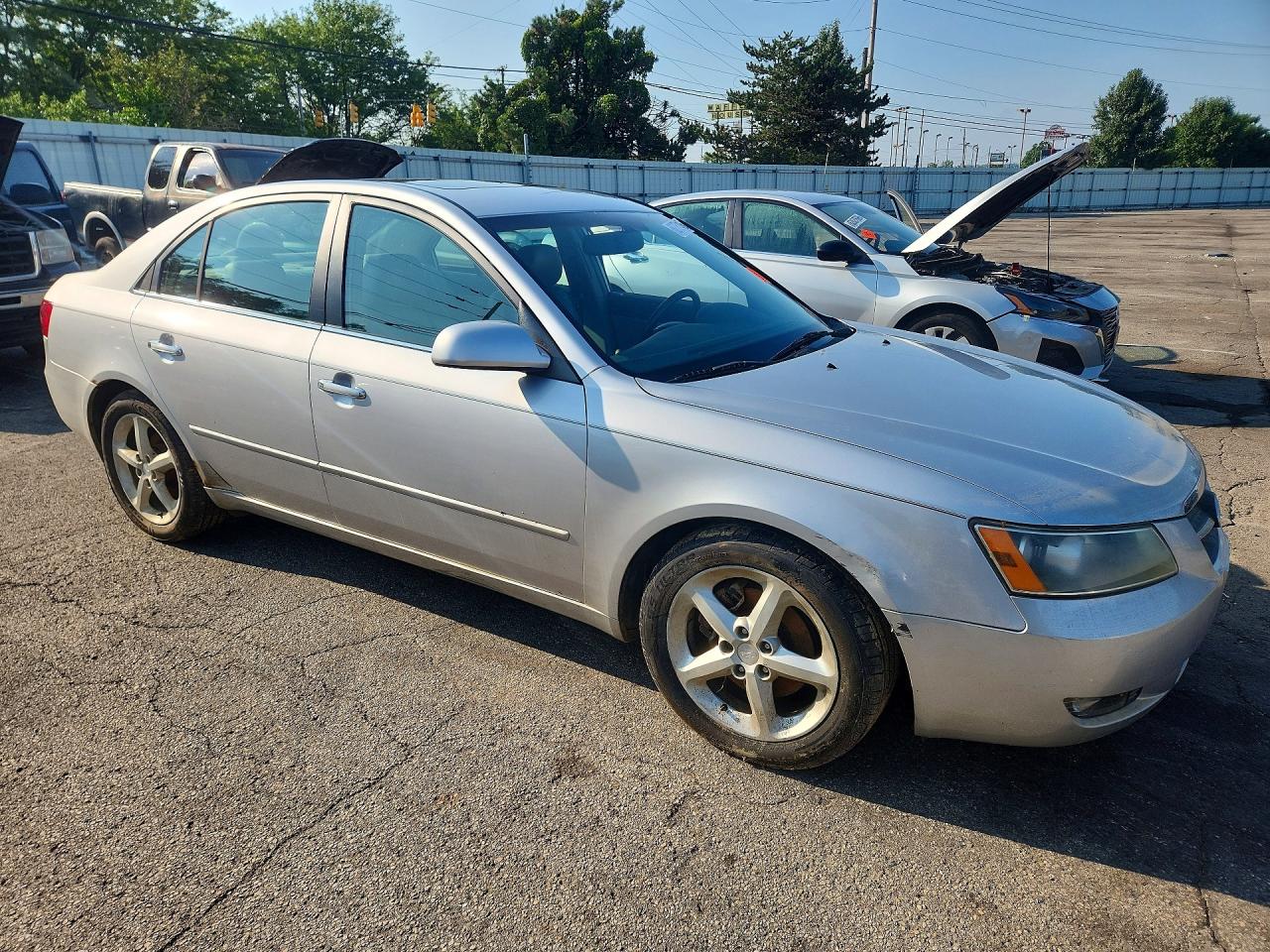 2007 Hyundai Sonata Se Silver vin: 5NPEU46F17H158440