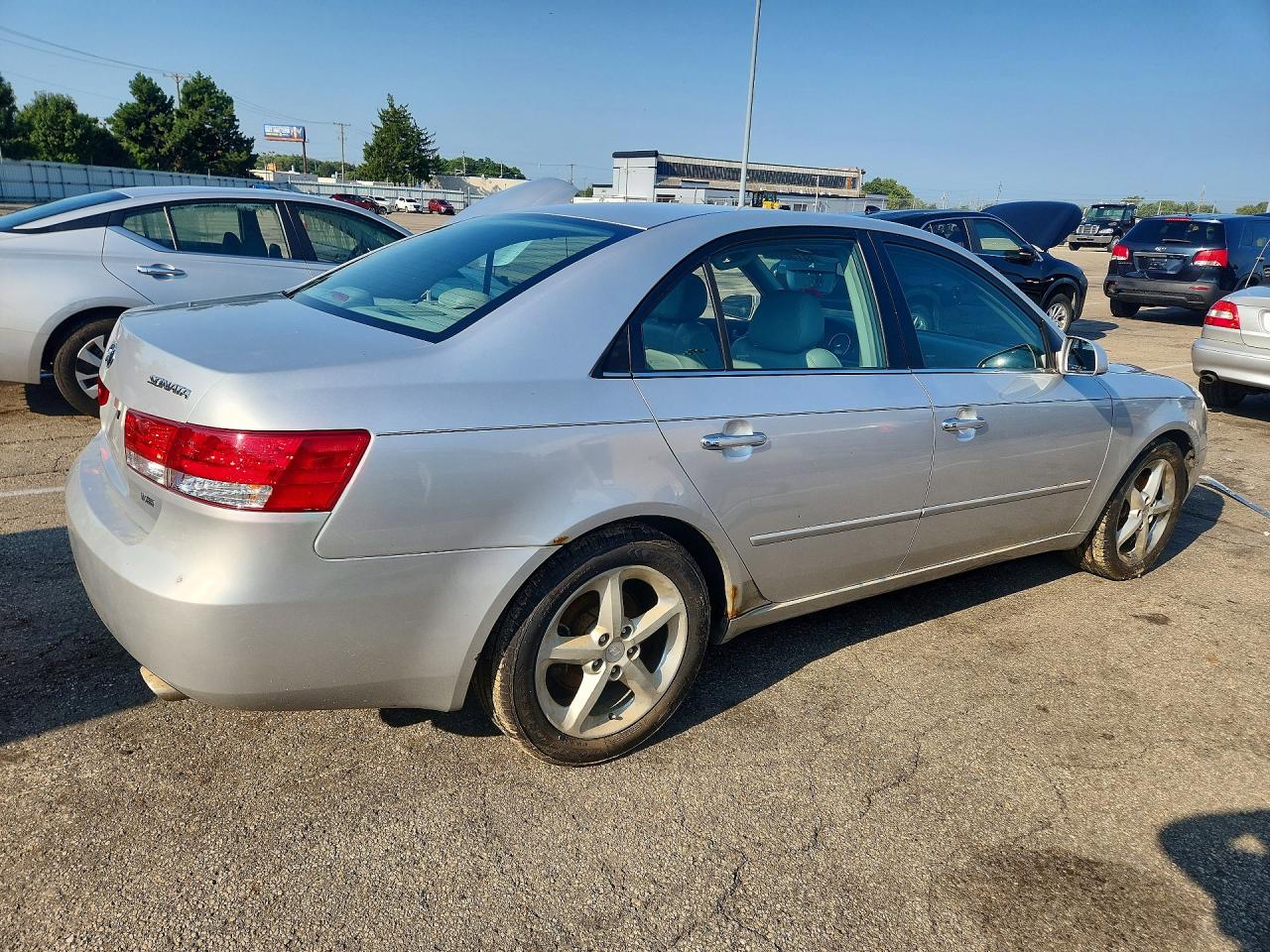 2007 Hyundai Sonata Se Silver vin: 5NPEU46F17H158440
