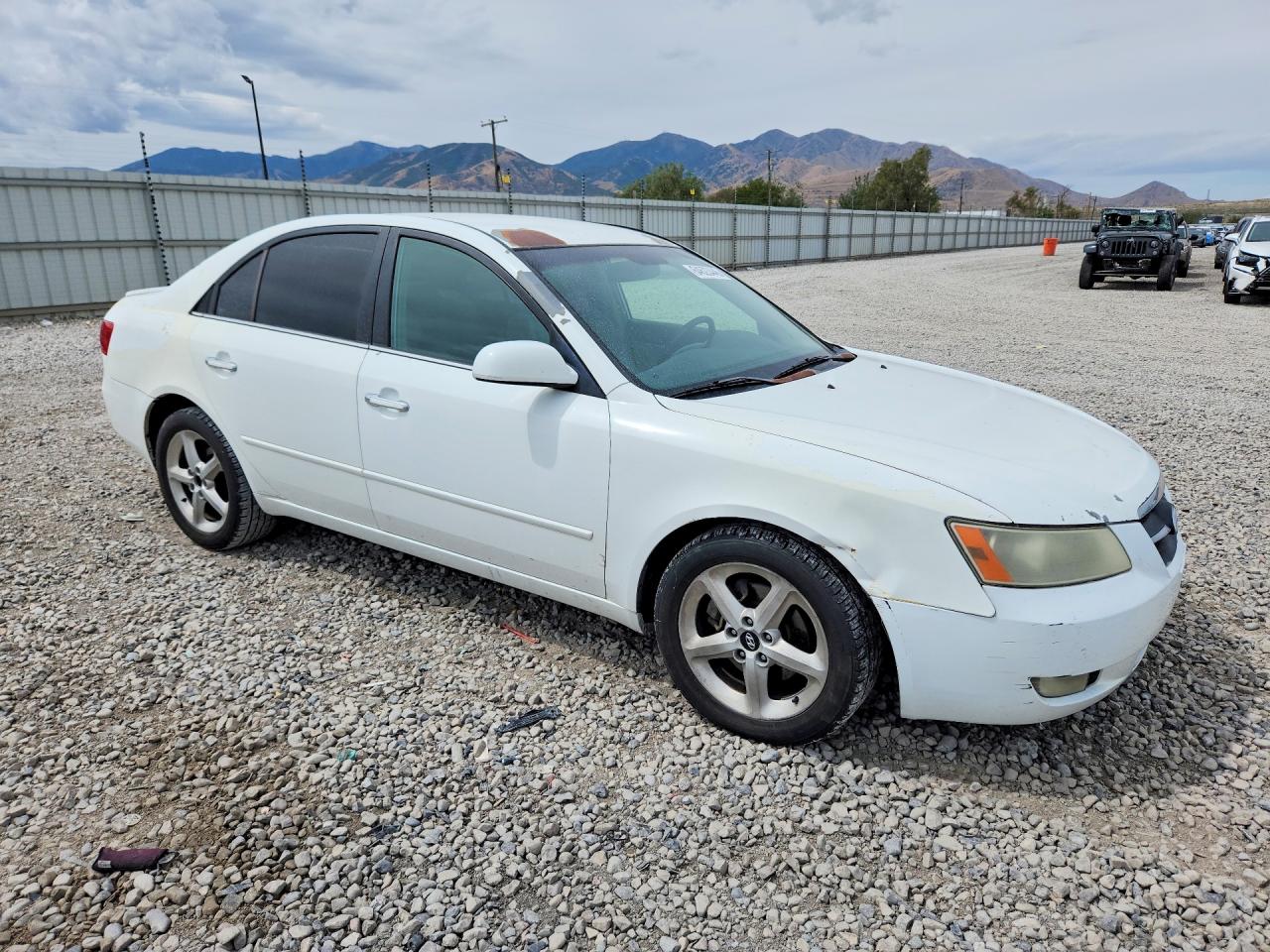 2007 Hyundai Sonata Se White vin: 5NPEU46F17H161354