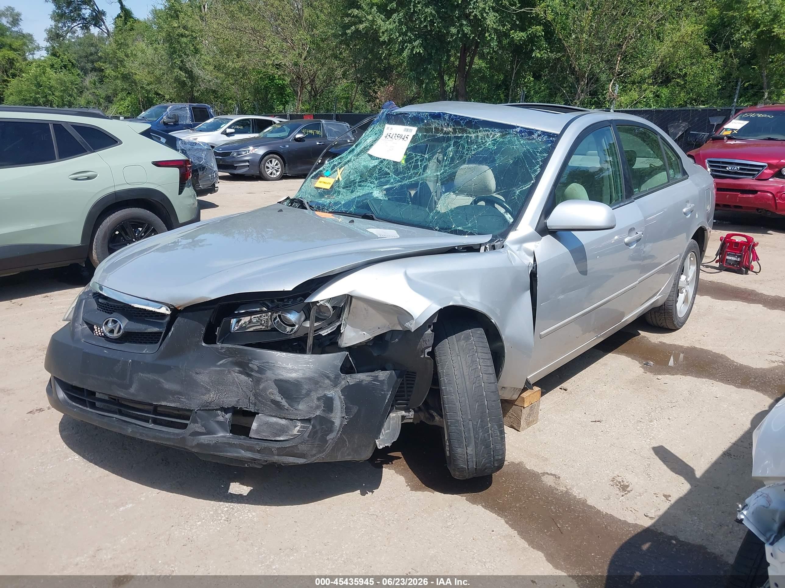 2007 Hyundai Sonata Limited/limited W/xm/se/se W/xm Silver vin: 5NPEU46F17H217423