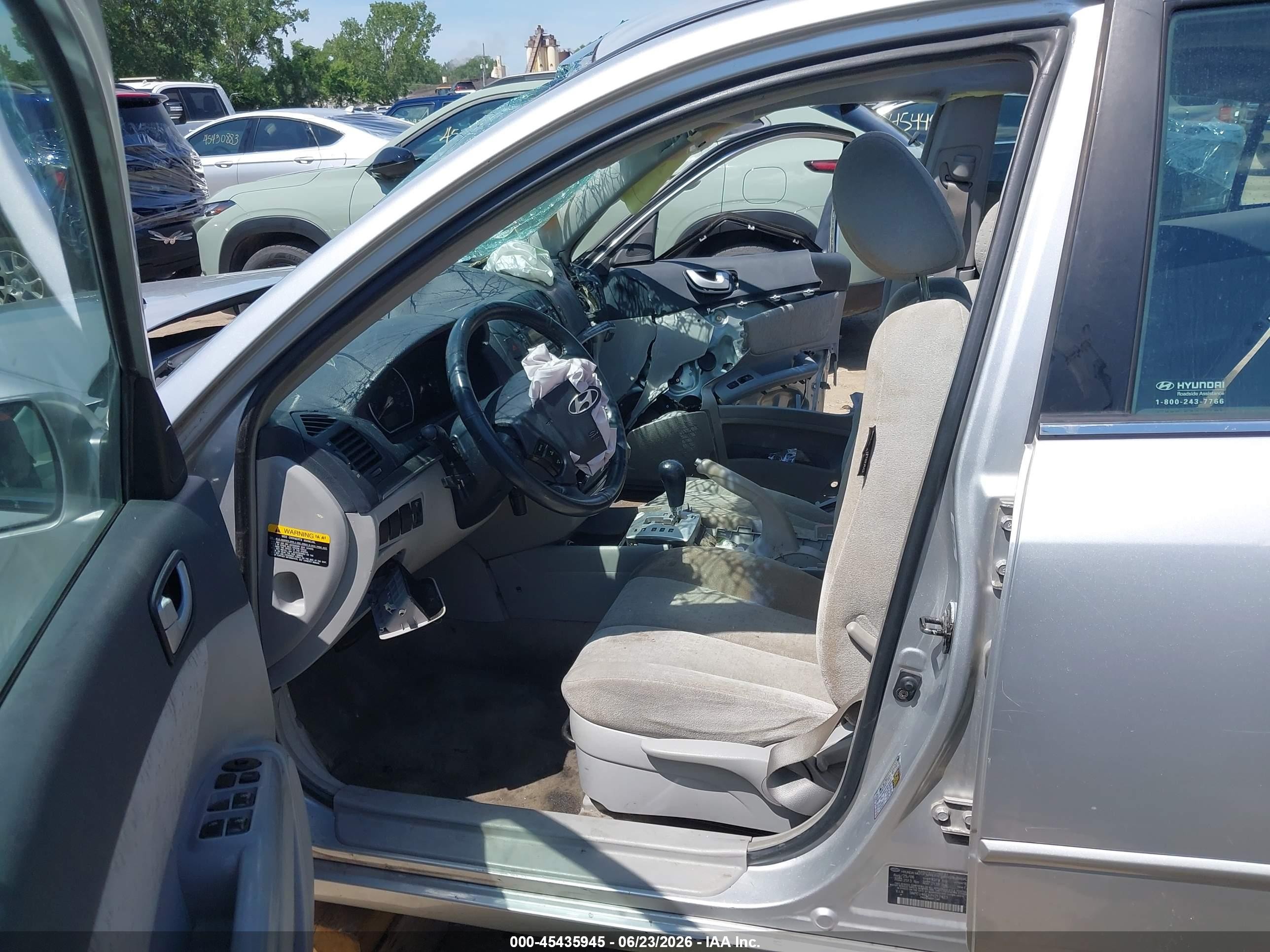 2007 Hyundai Sonata Limited/limited W/xm/se/se W/xm Silver vin: 5NPEU46F17H217423