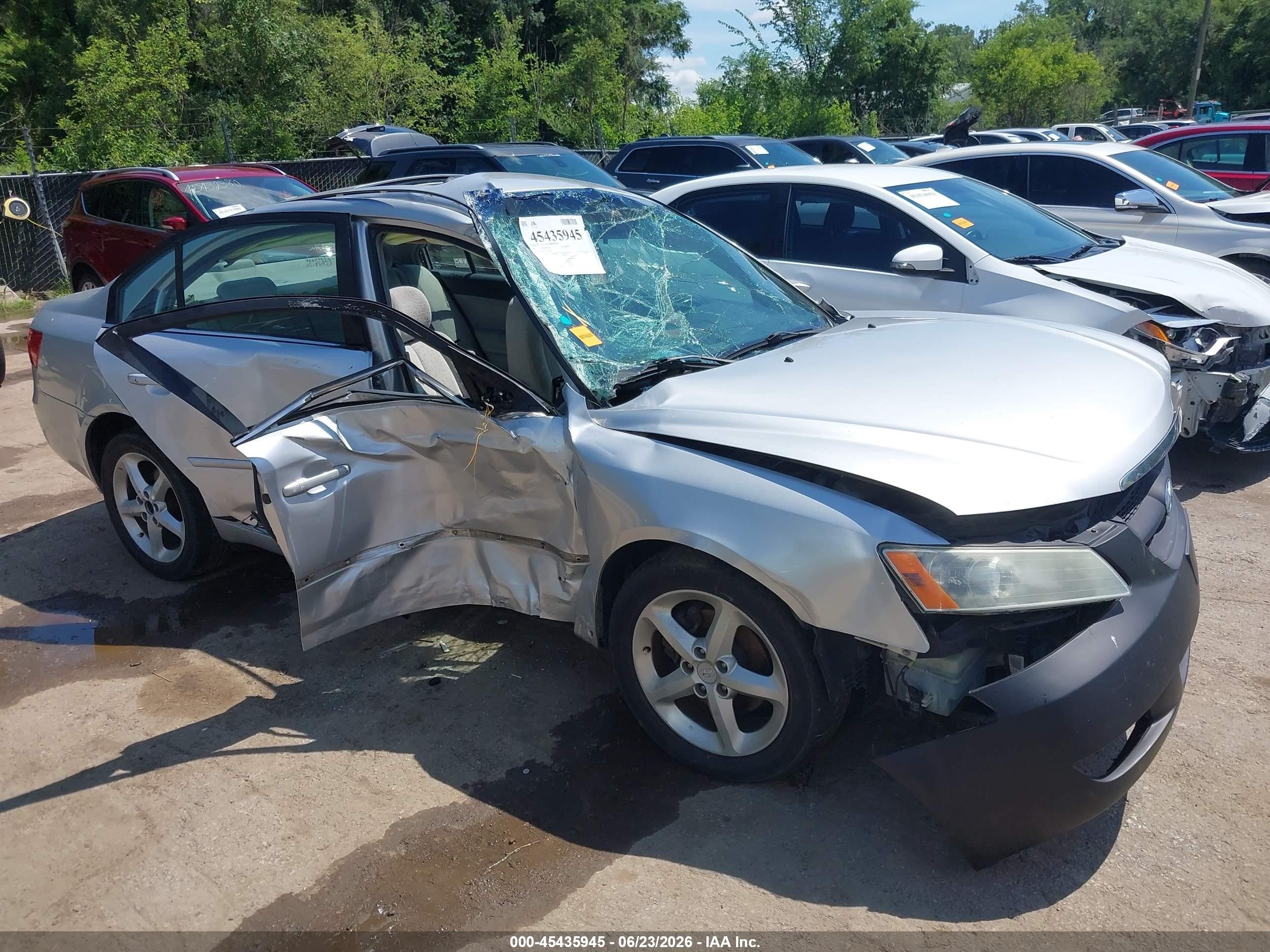 2007 Hyundai Sonata Limited/limited W/xm/se/se W/xm Silver vin: 5NPEU46F17H217423