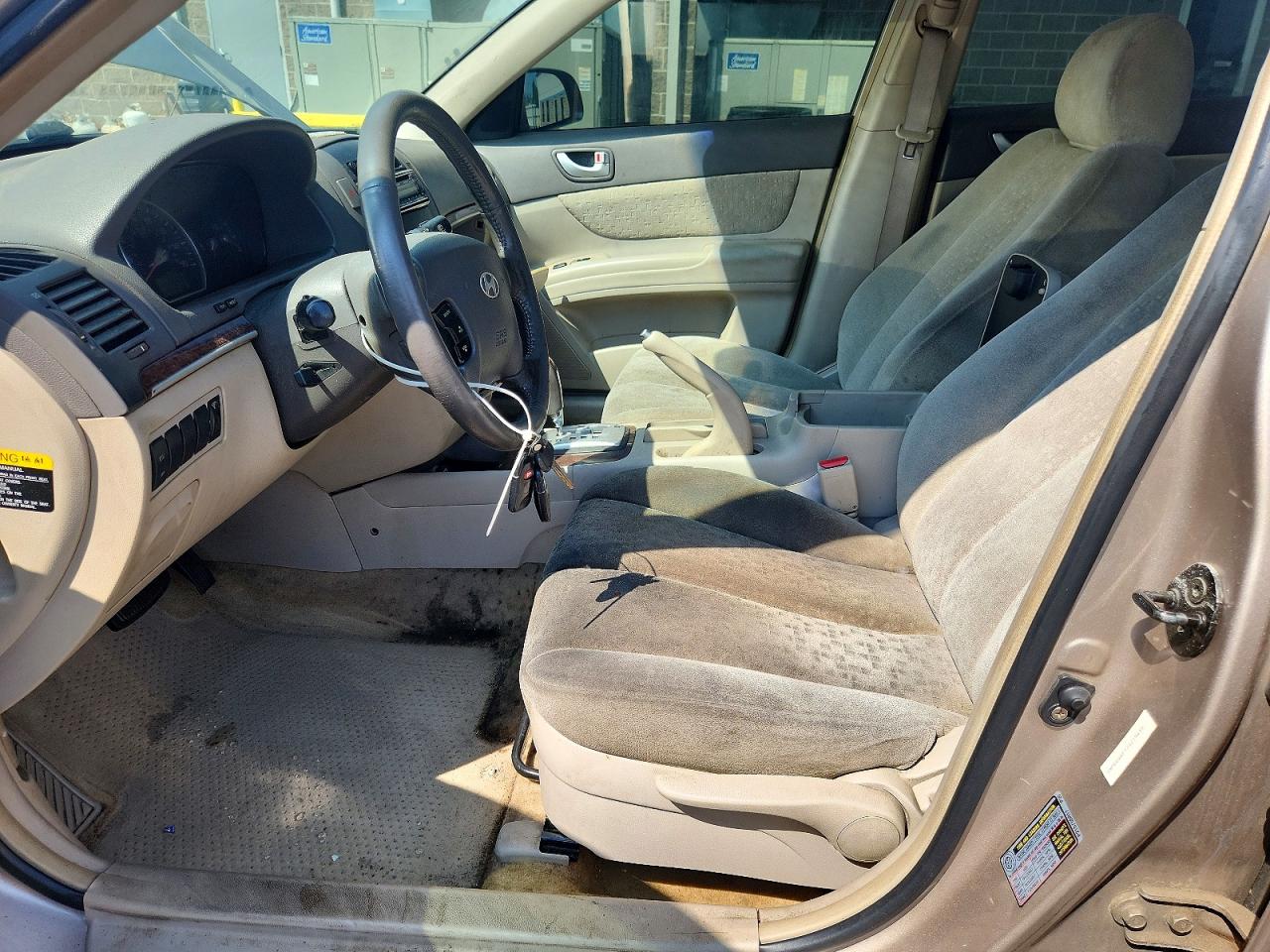 2007 Hyundai Sonata Se Tan vin: 5NPEU46F17H219415