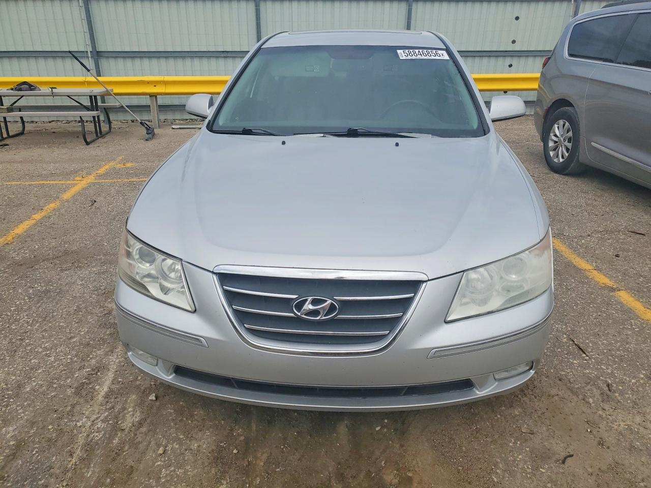 2009 Hyundai Sonata Limited V6 Silver vin: 5NPEU46F19H414563
