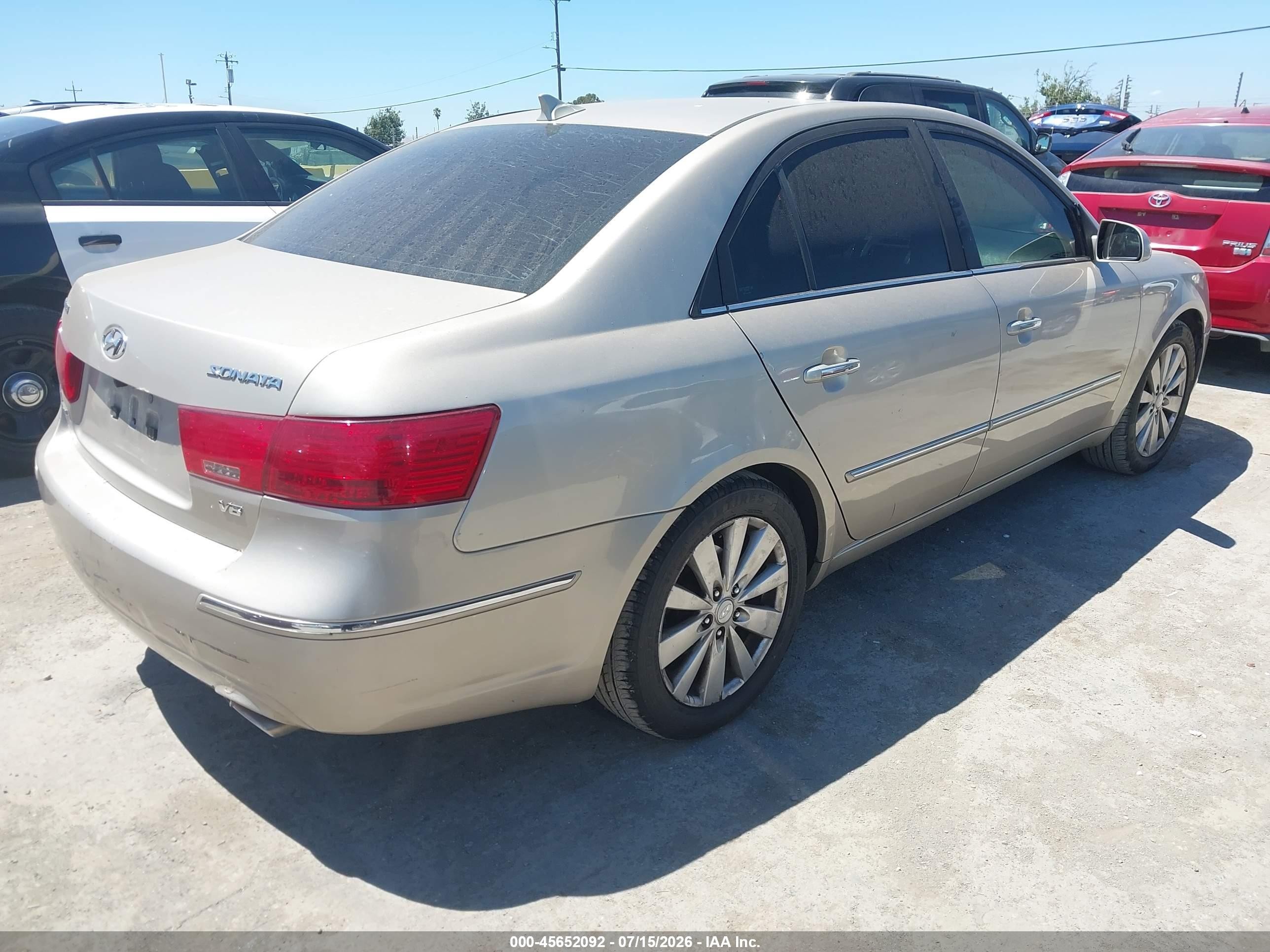 2009 Hyundai Sonata Limited V6 Золотой vin: 5NPEU46F19H450088