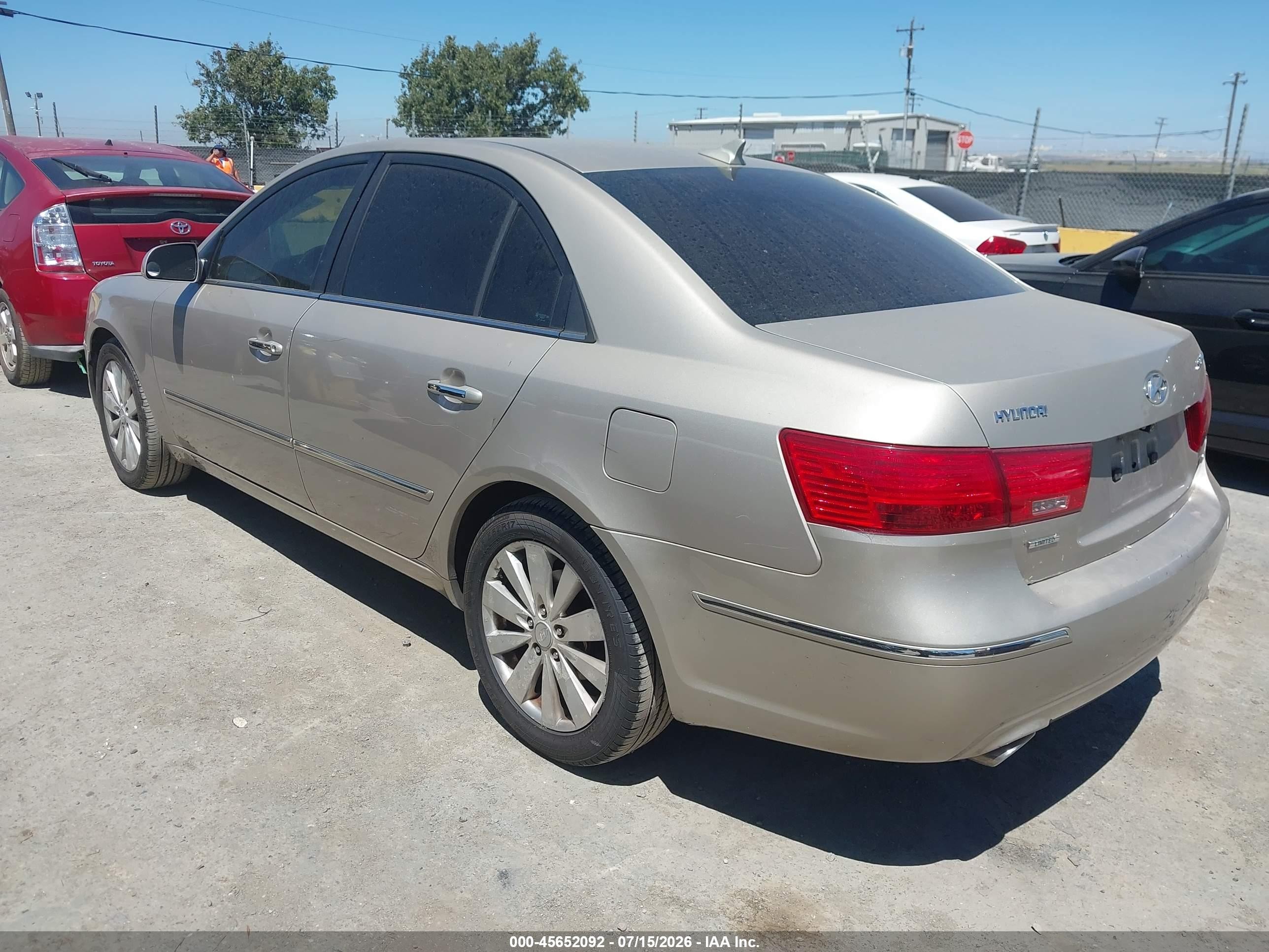 2009 Hyundai Sonata Limited V6 Золотой vin: 5NPEU46F19H450088