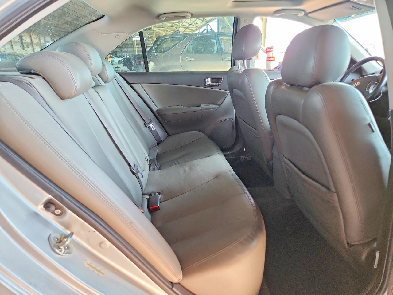 2009 Hyundai Sonata Limited V6 Silver vin: 5NPEU46F19H509110