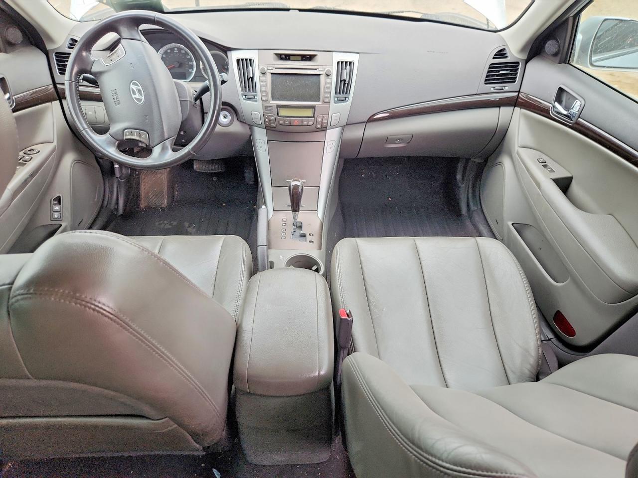 2009 Hyundai Sonata Limited V6 Silver vin: 5NPEU46F19H560493