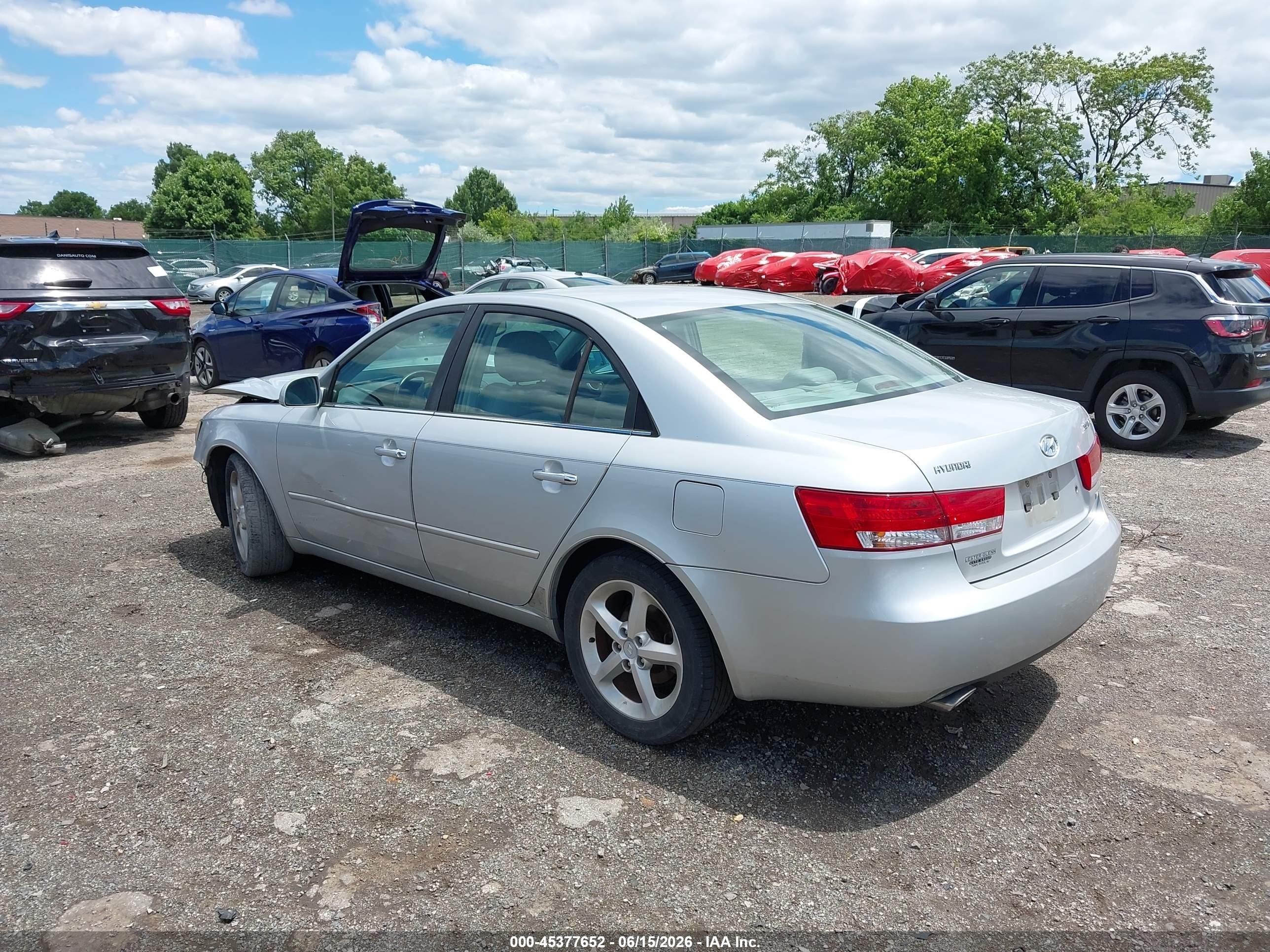 2006 Hyundai Sonata Gls V6/lx V6 Silver vin: 5NPEU46F26H074755