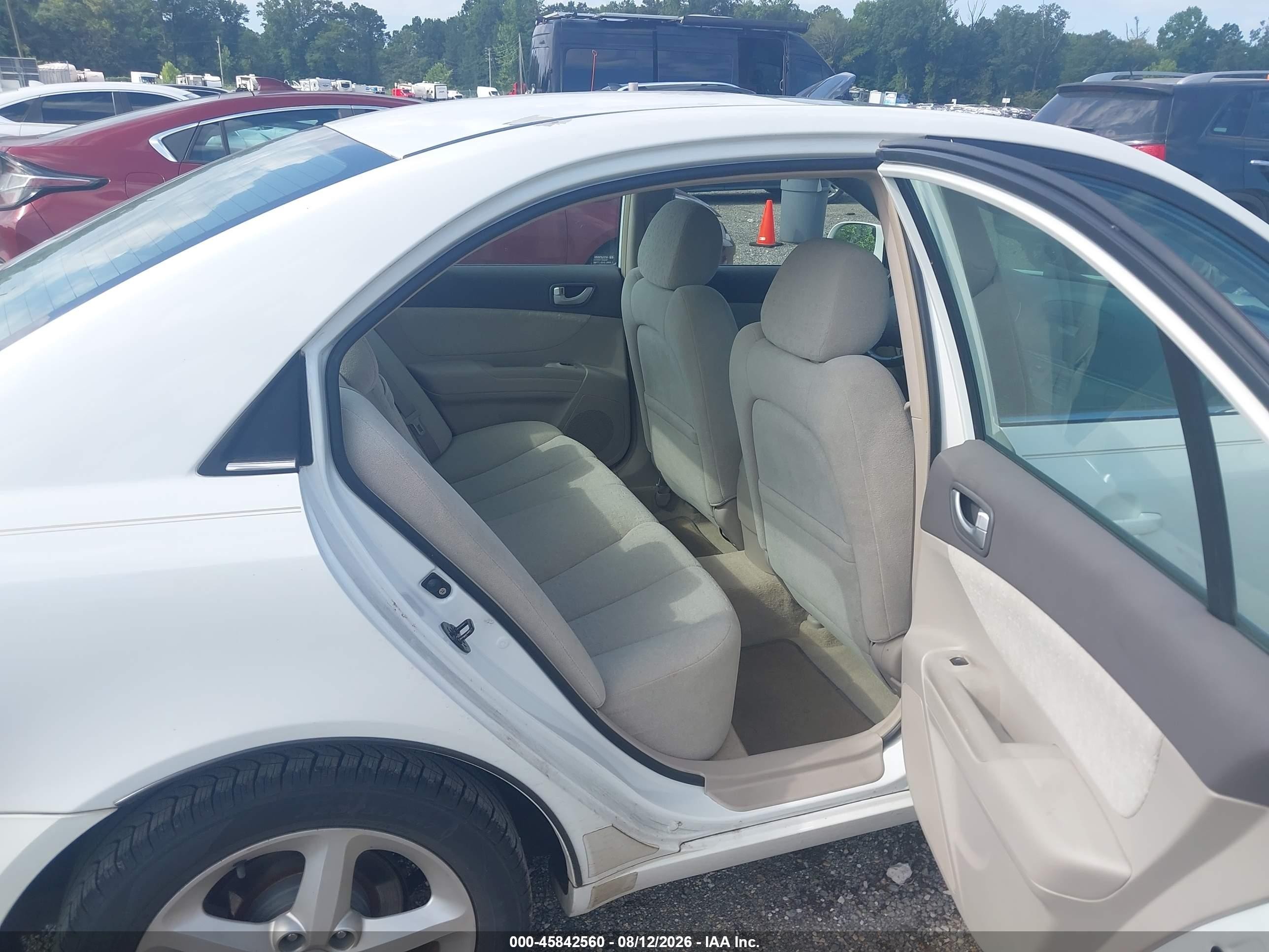 2007 Hyundai Sonata Limited/limited W/xm/se/se W/xm White vin: 5NPEU46F27H175912