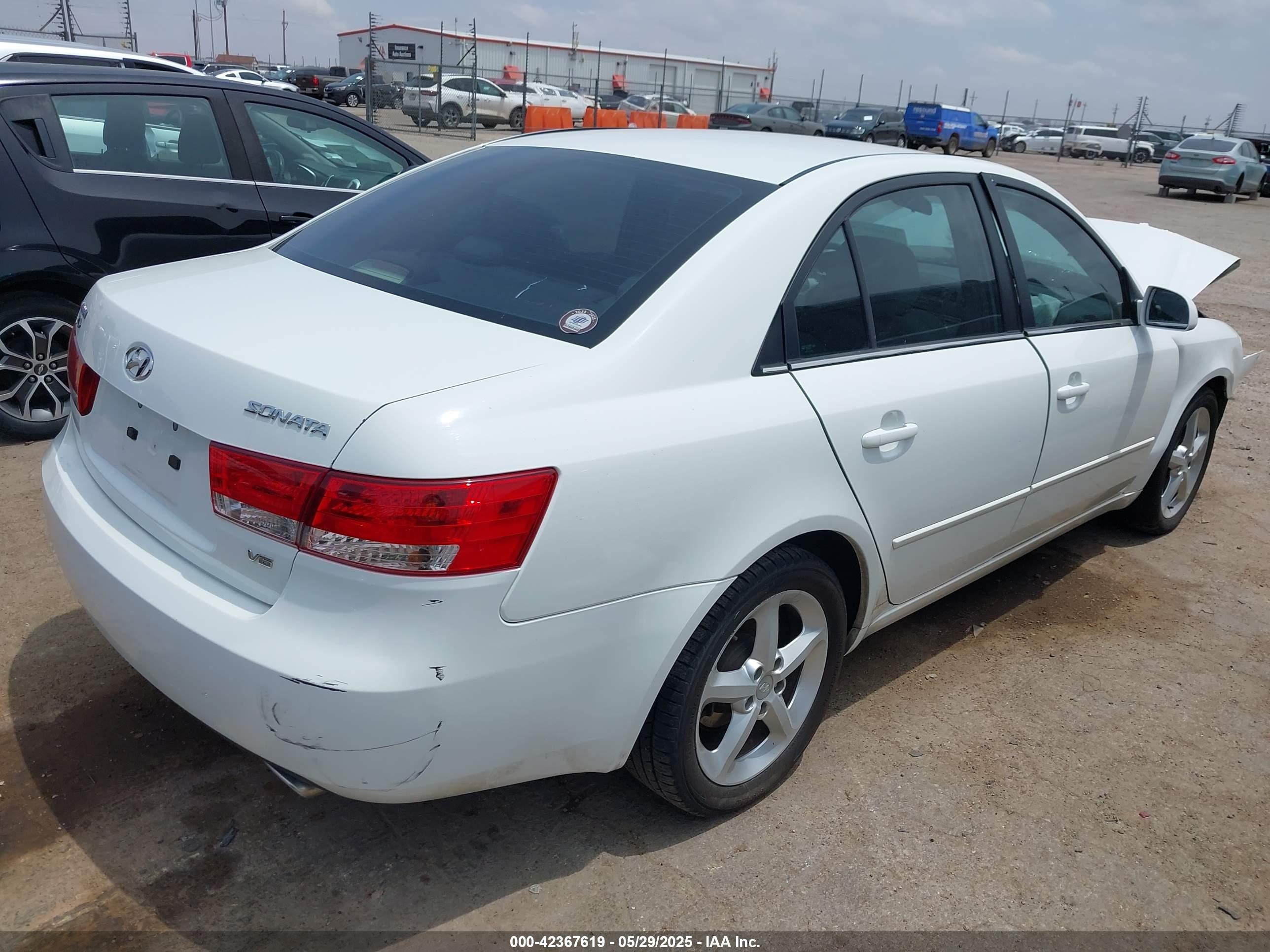 2007 Hyundai Sonata Limited/se V6 White vin: 5NPEU46F27H183623