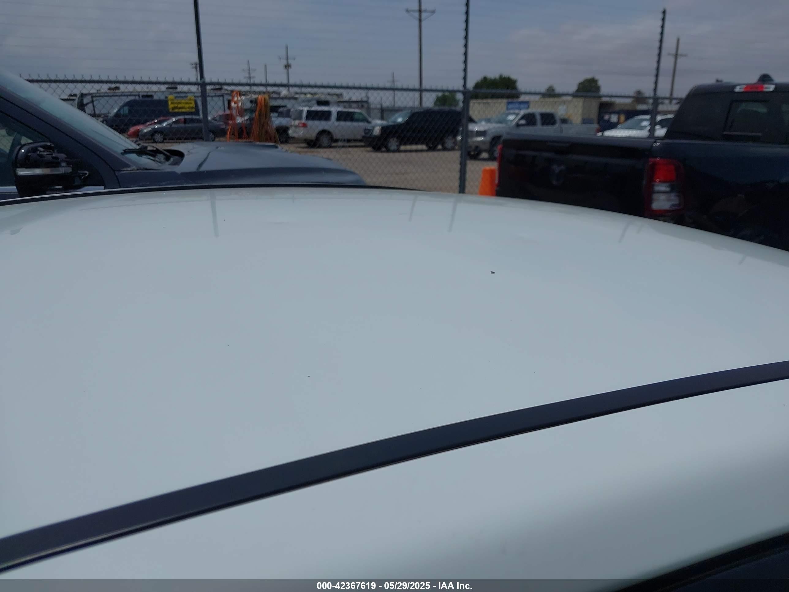 2007 Hyundai Sonata Limited/se V6 White vin: 5NPEU46F27H183623