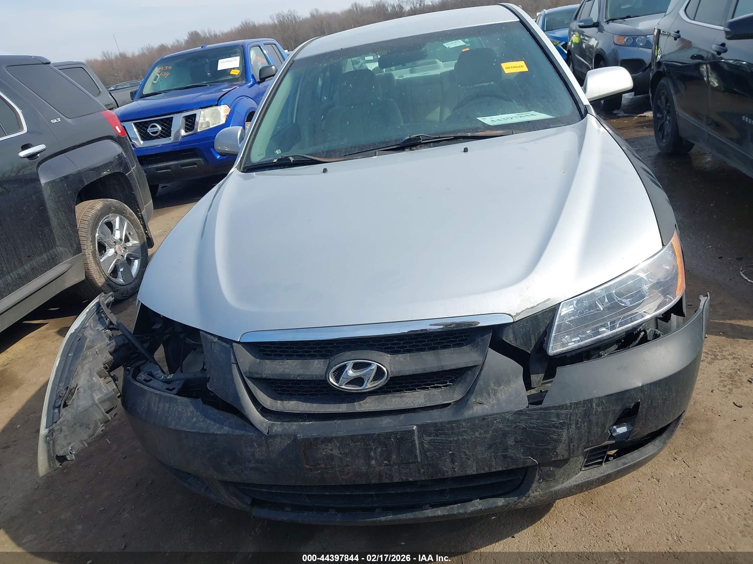 2007 Hyundai Sonata Limited/se V6 Silver vin: 5NPEU46F37H184019
