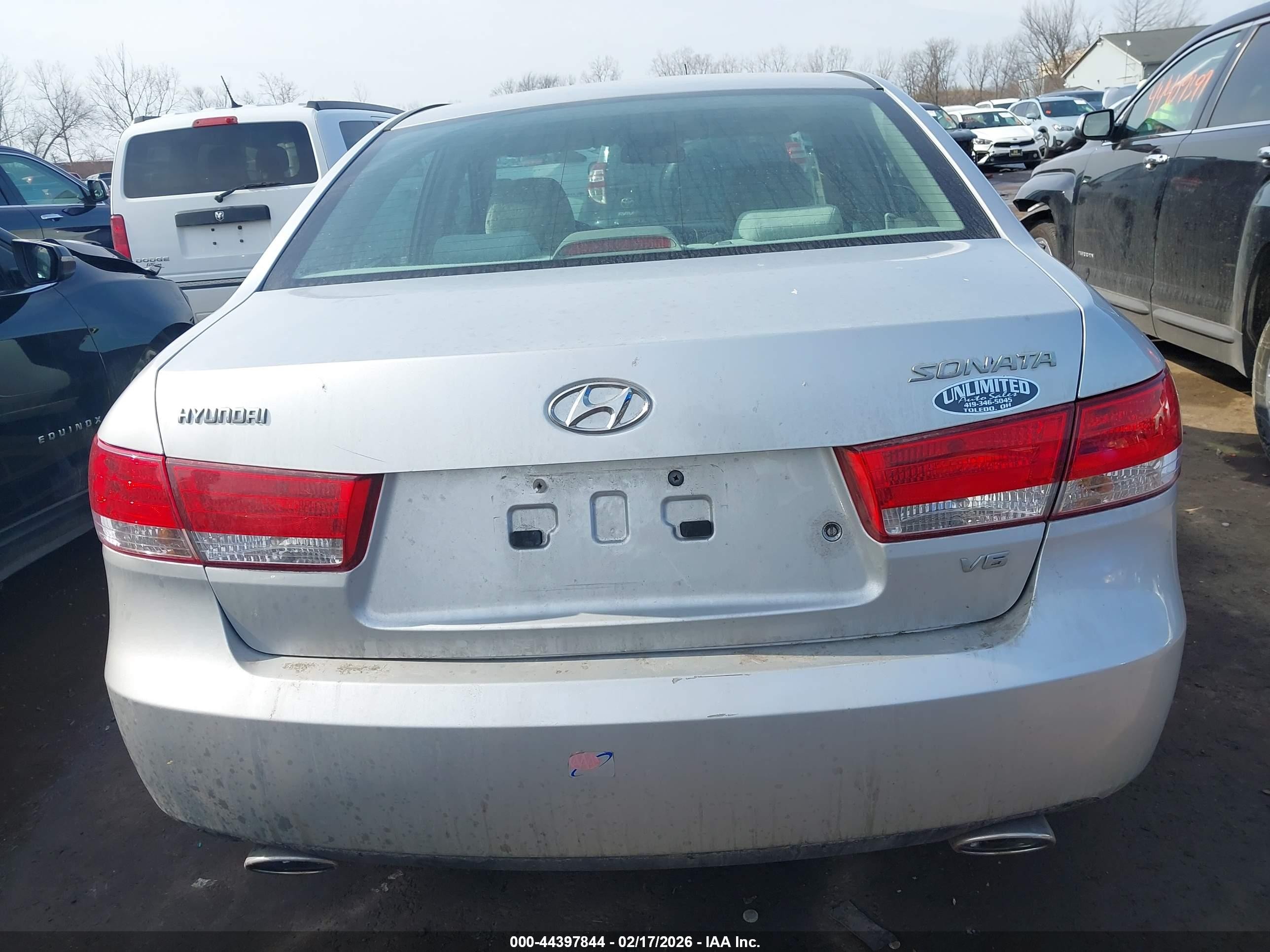 2007 Hyundai Sonata Limited/se V6 Silver vin: 5NPEU46F37H184019