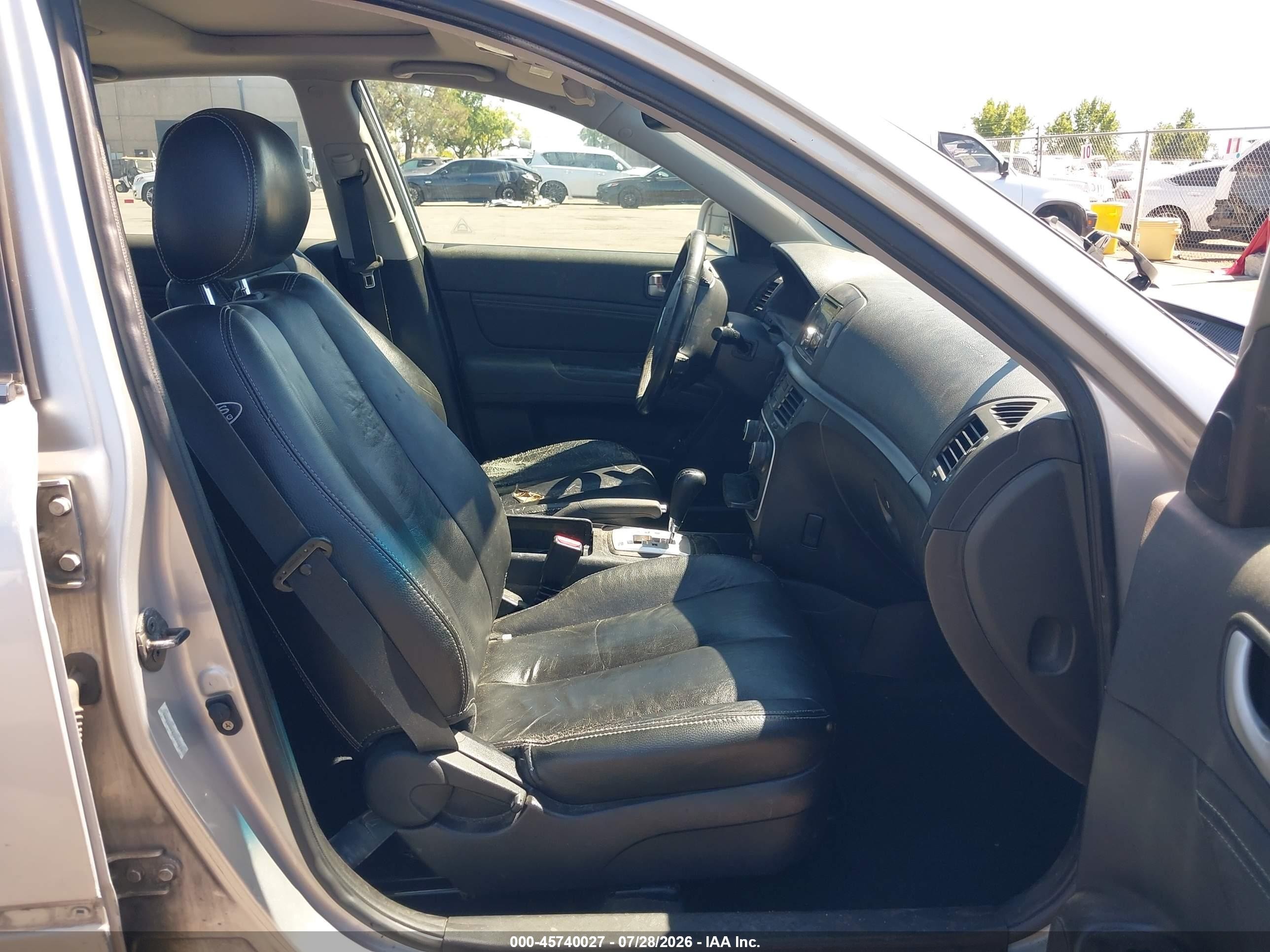 2007 Hyundai Sonata Limited/limited W/xm/se/se W/xm Silver vin: 5NPEU46F37H294875